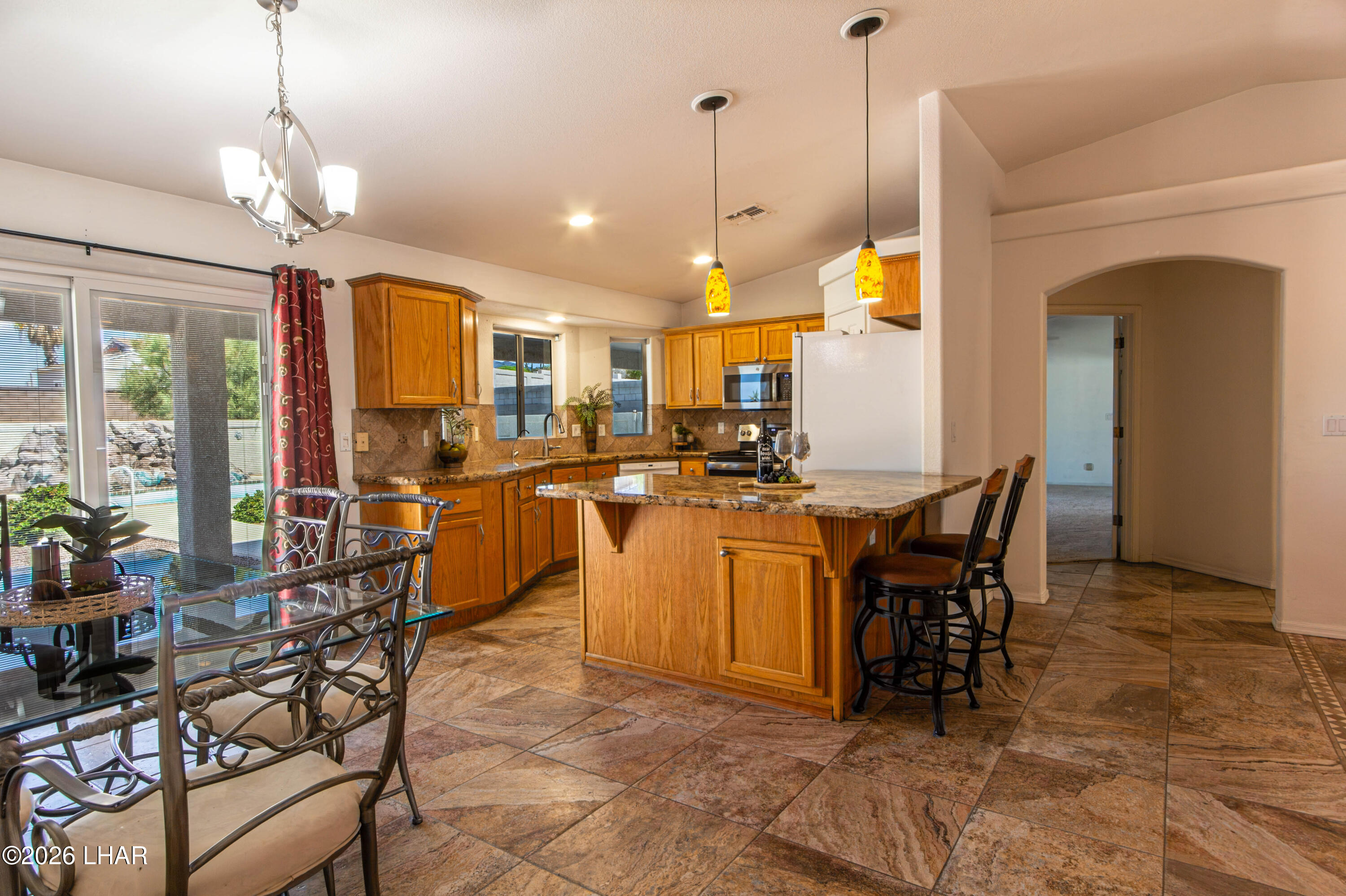 2975 Caravelle Dr