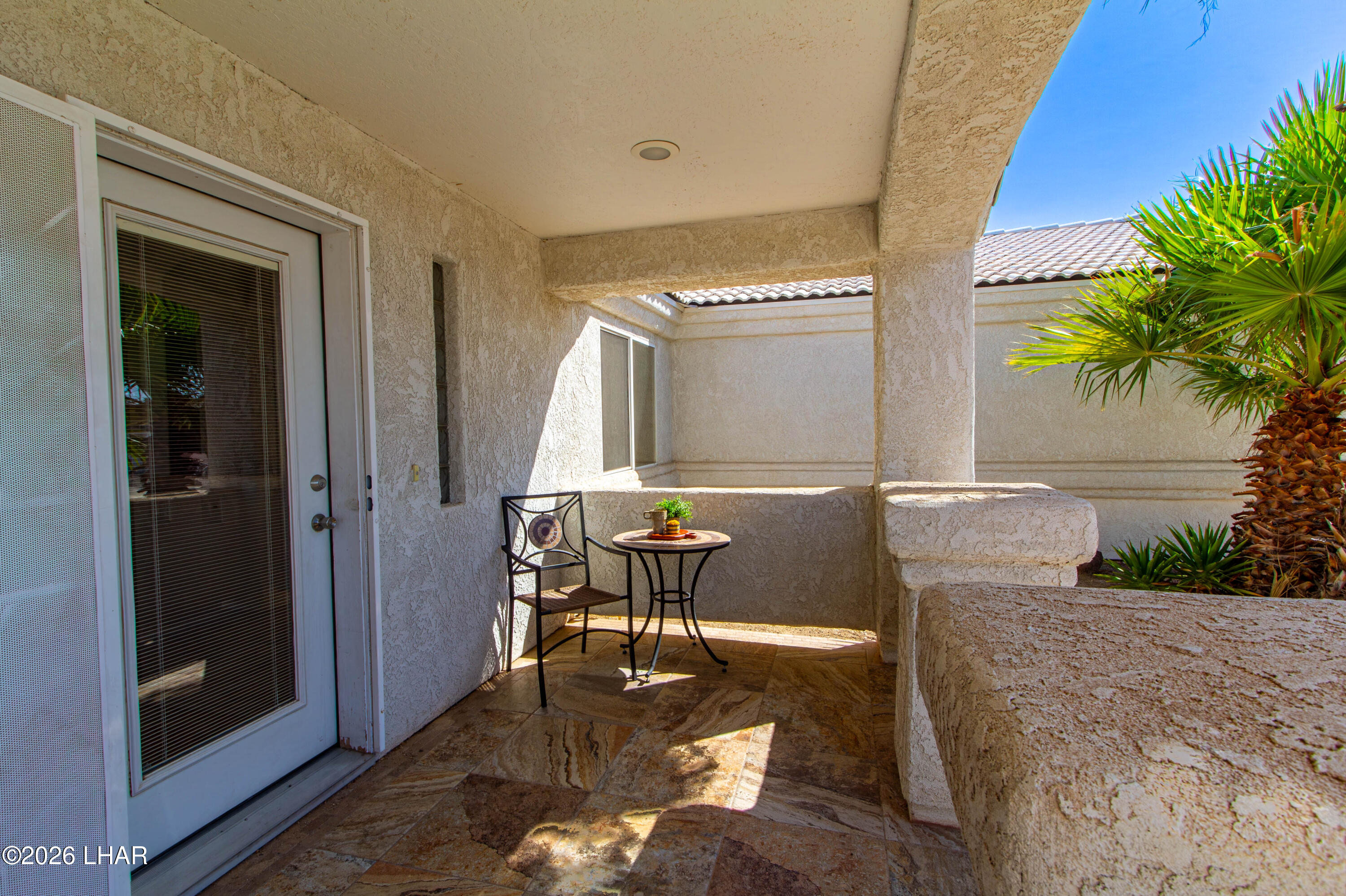 2975 Caravelle Dr