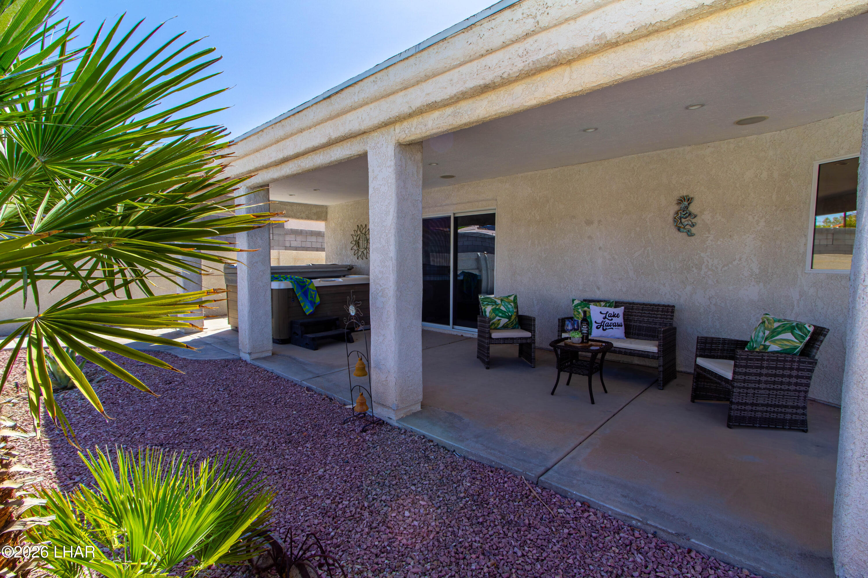 2975 Caravelle Dr