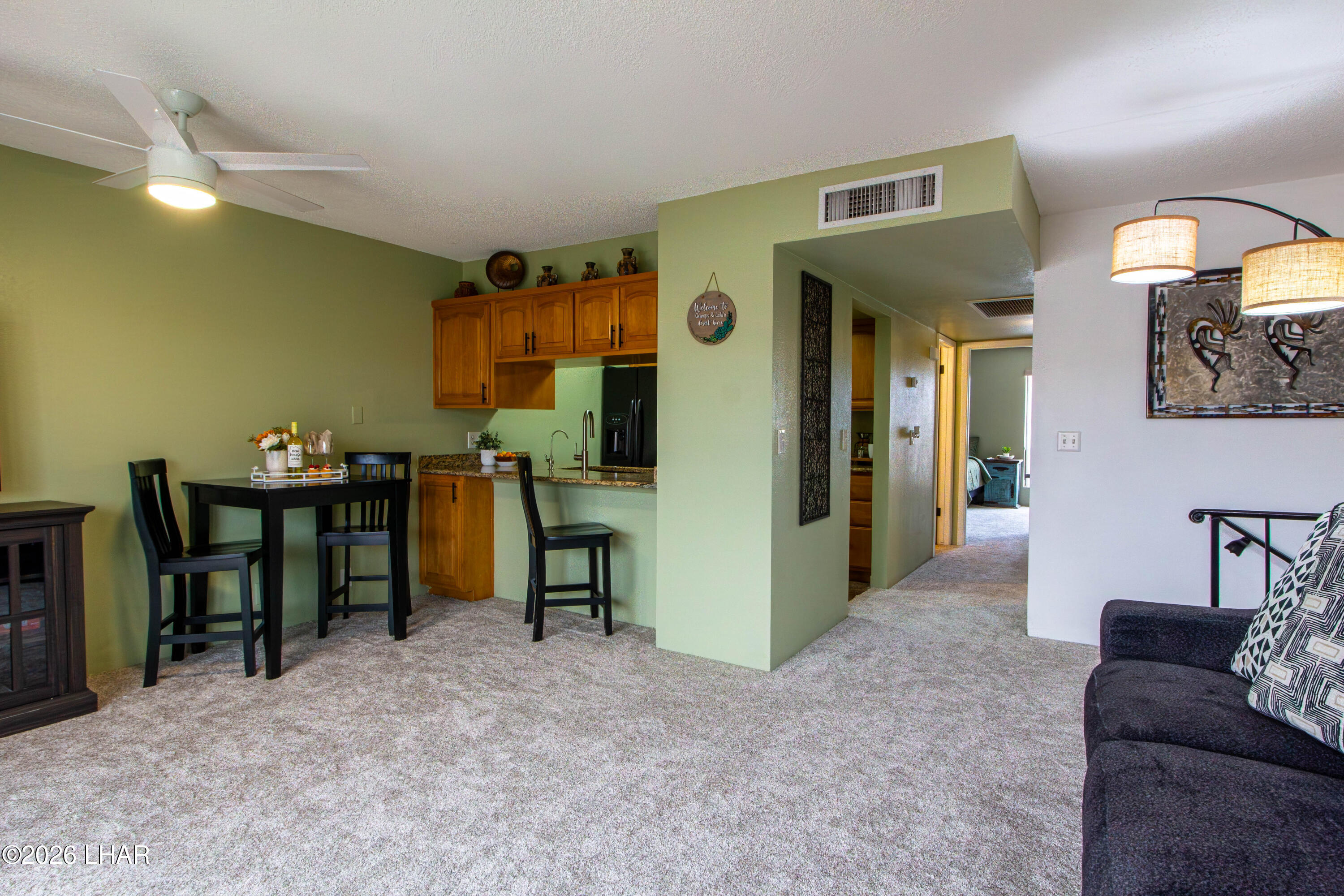 2121 Magnolia Dr #16