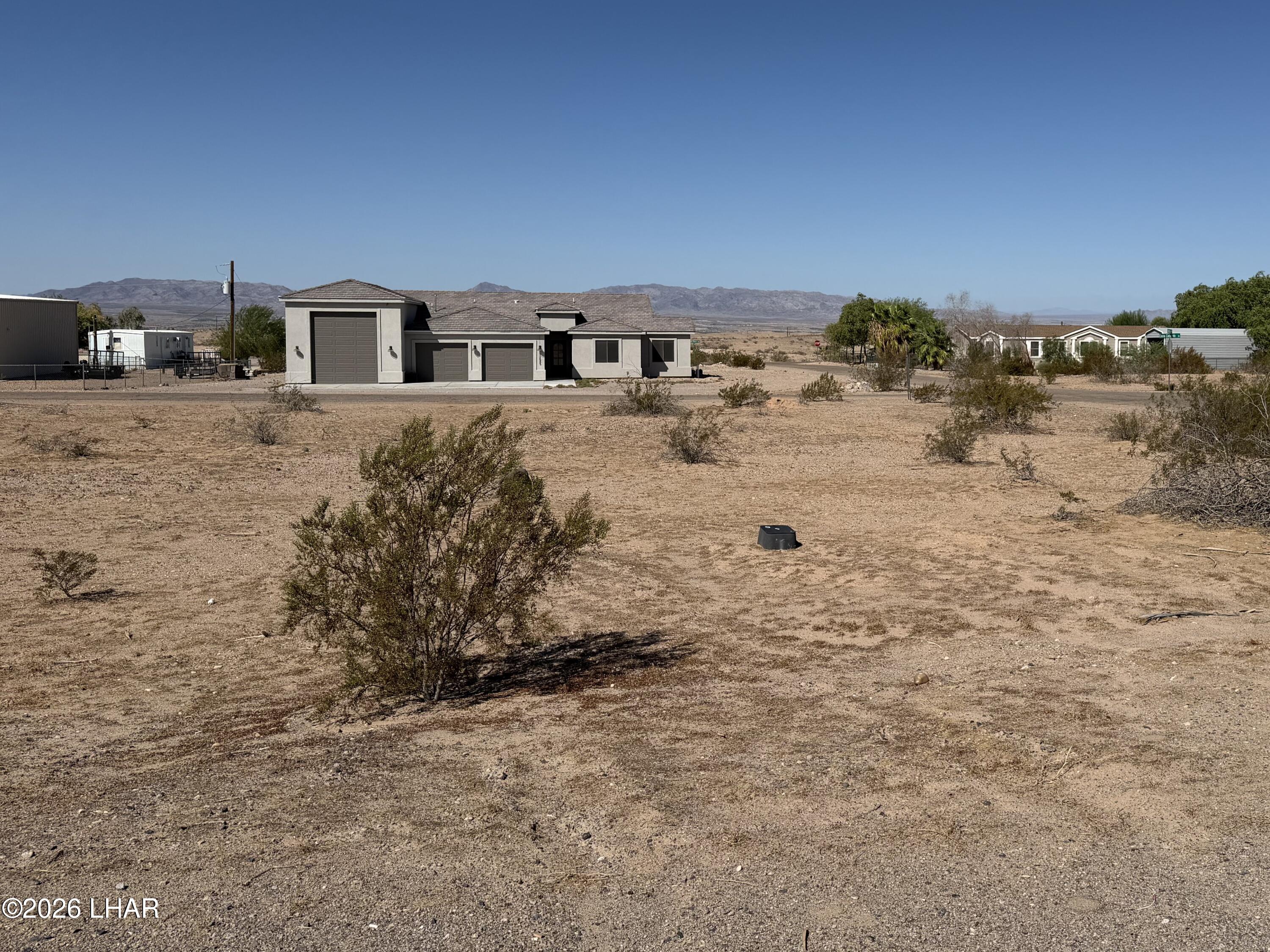 12687 S Oatman Hwy