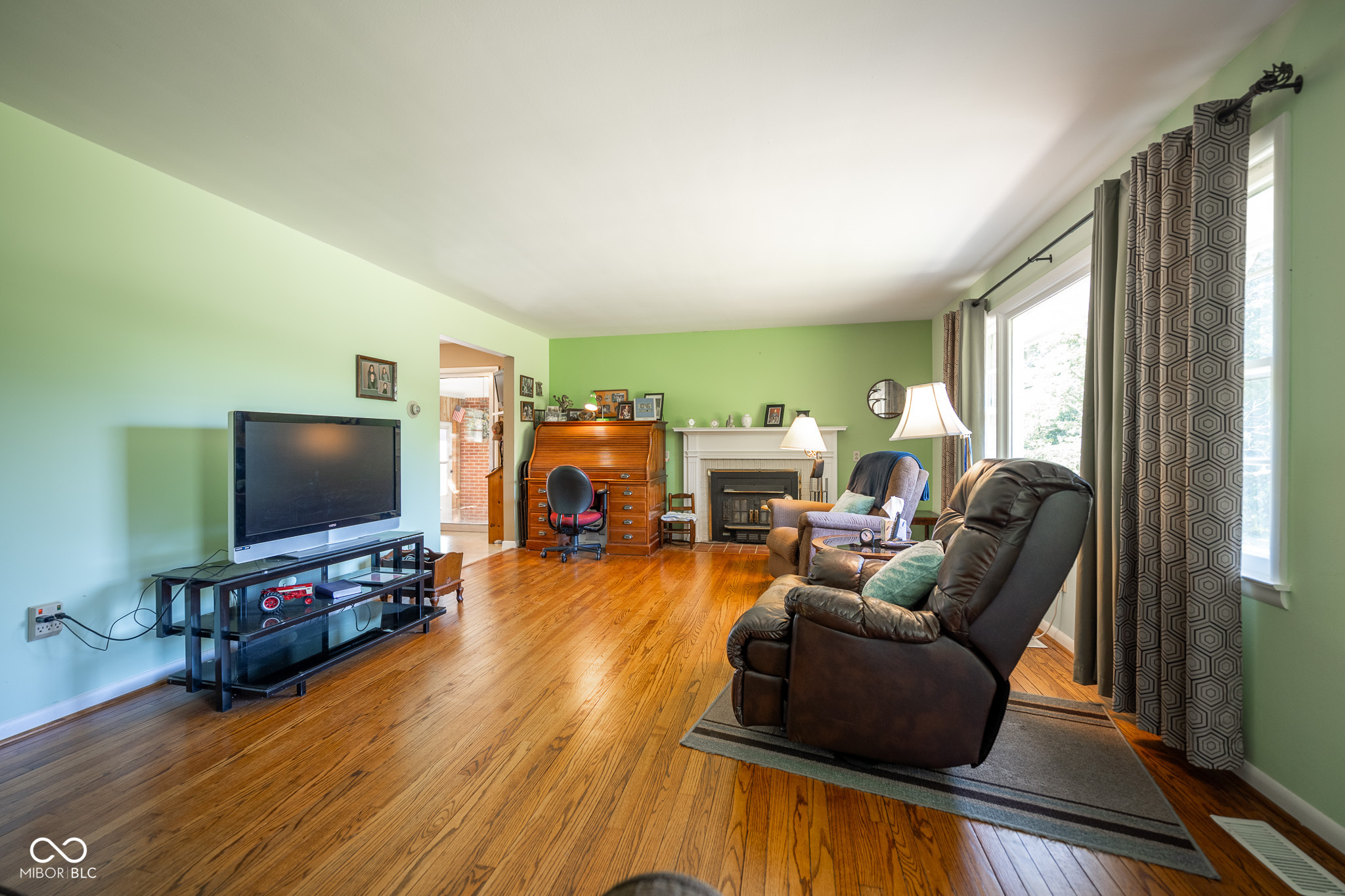 669 S County Road 525 E