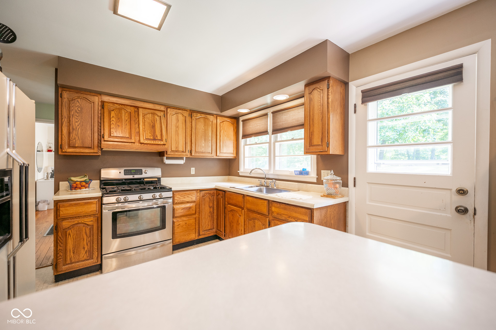 669 S County Road 525 E