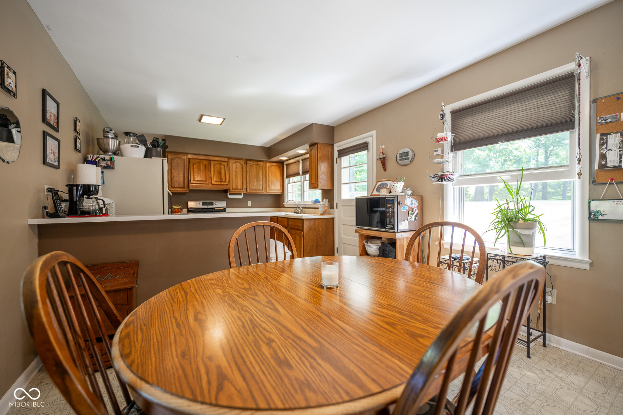 669 S County Road 525 E