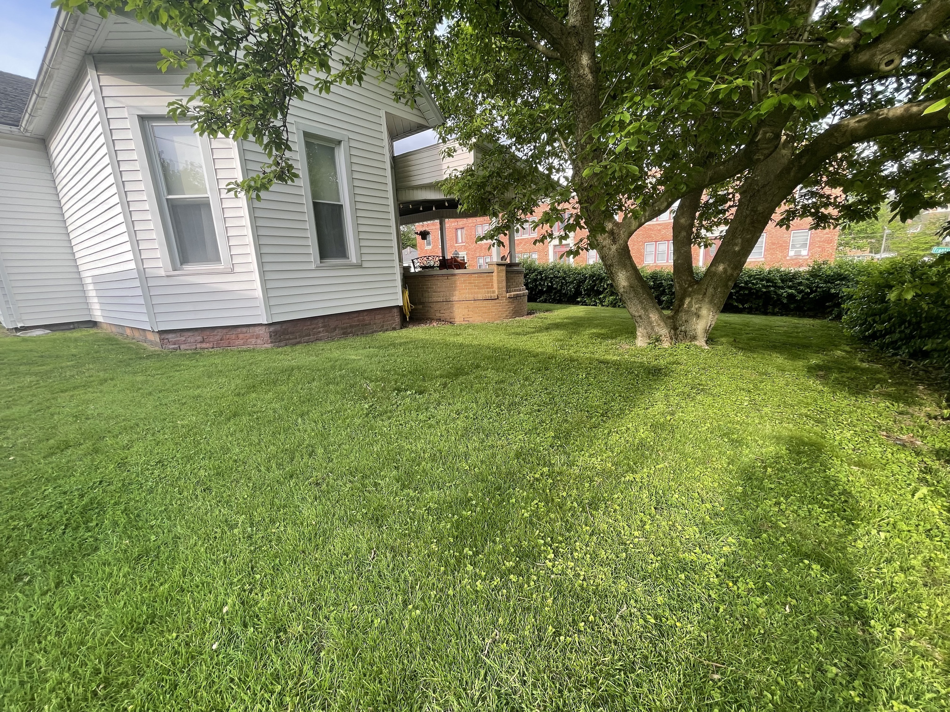 300 N Franklin Street