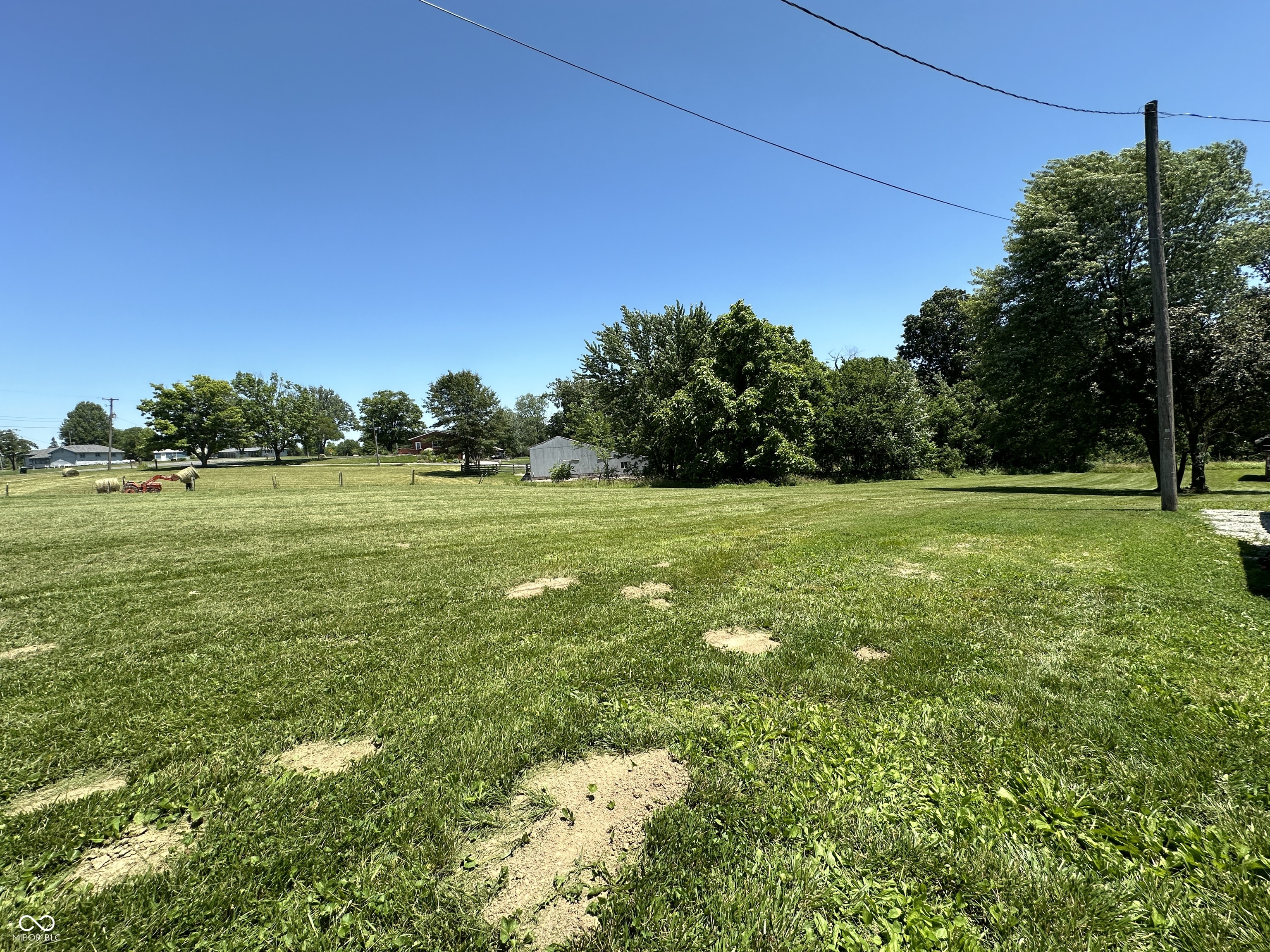 4083 S County Road 300 W