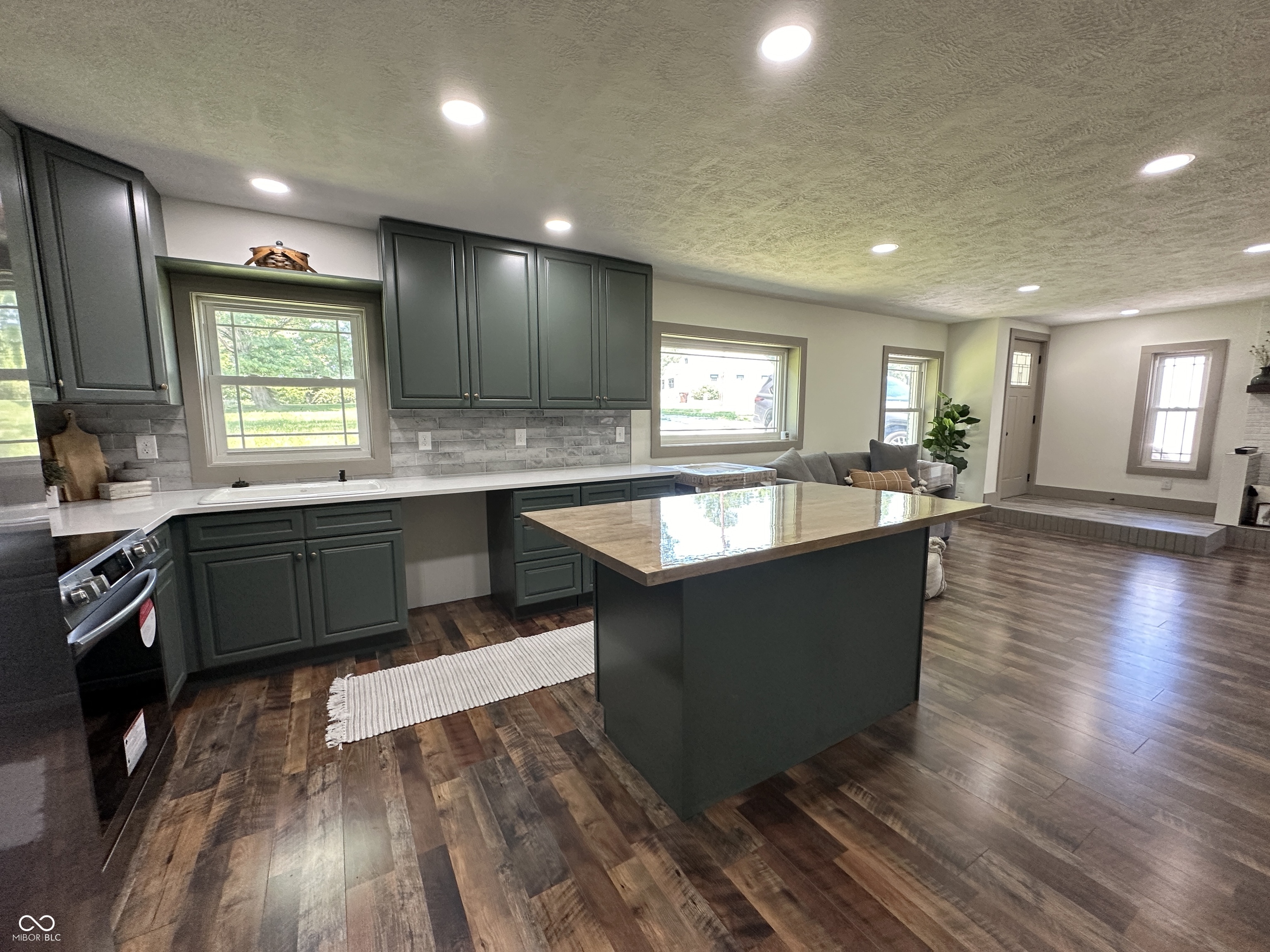 4083 S County Road 300 W