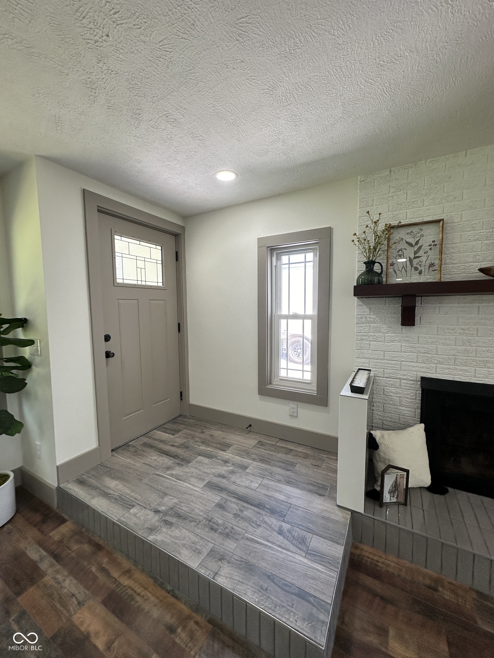 4083 S County Road 300 W