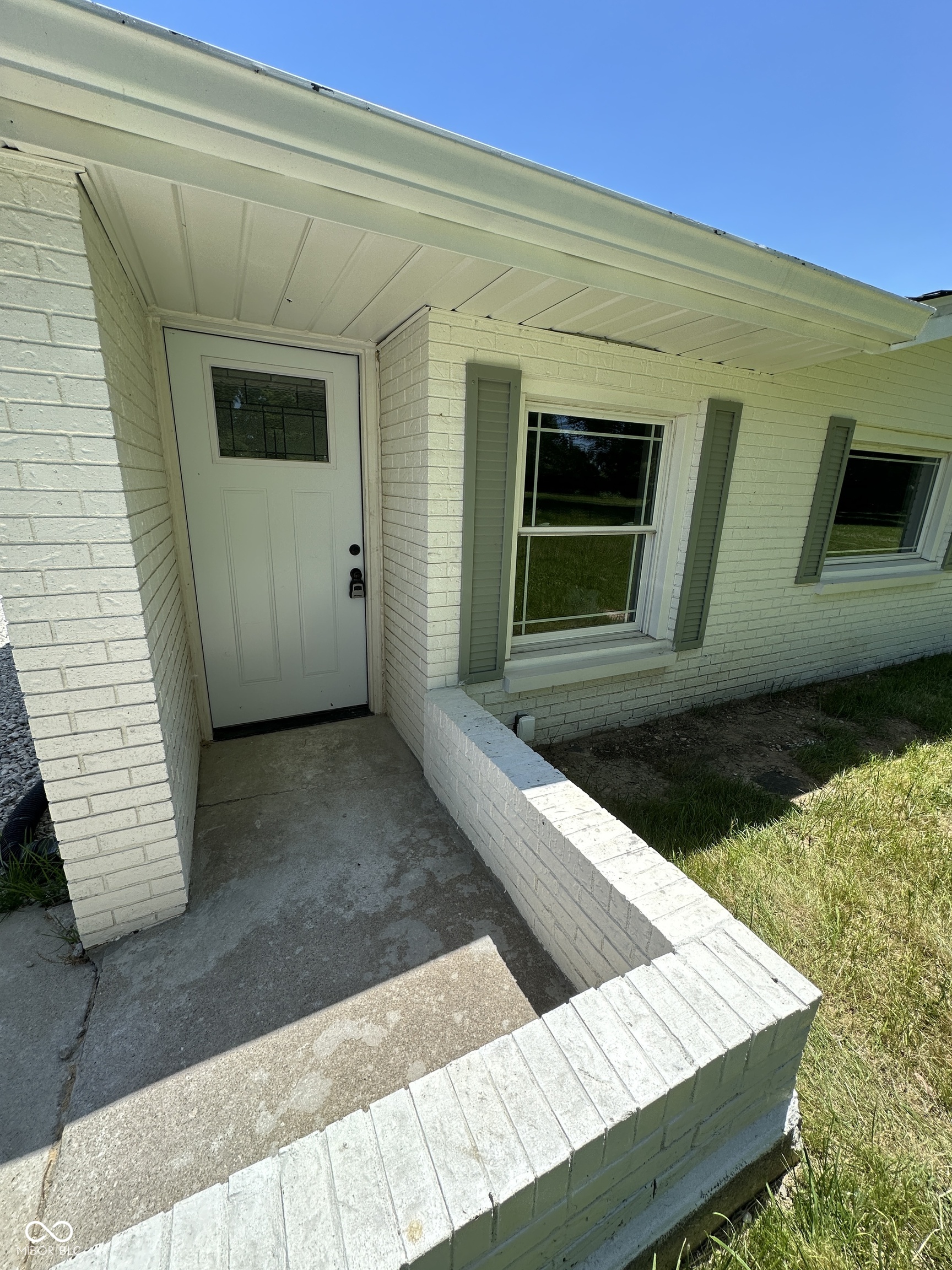4083 S County Road 300 W
