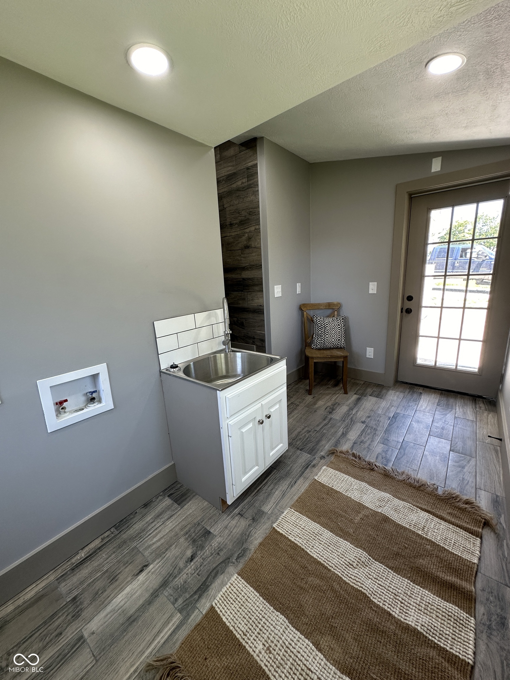 4083 S County Road 300 W