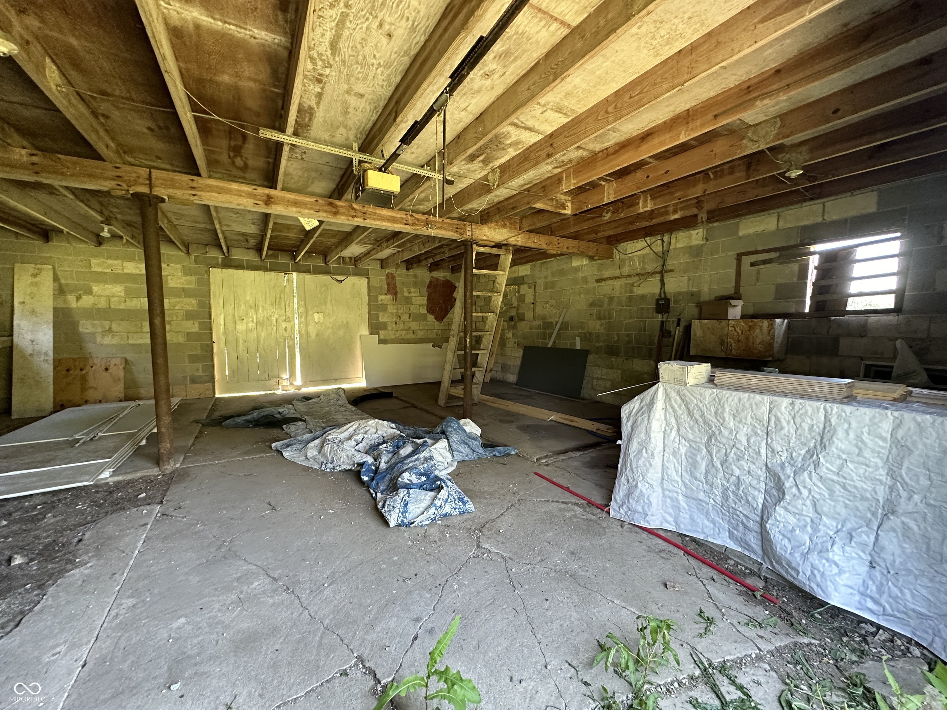4083 S County Road 300 W