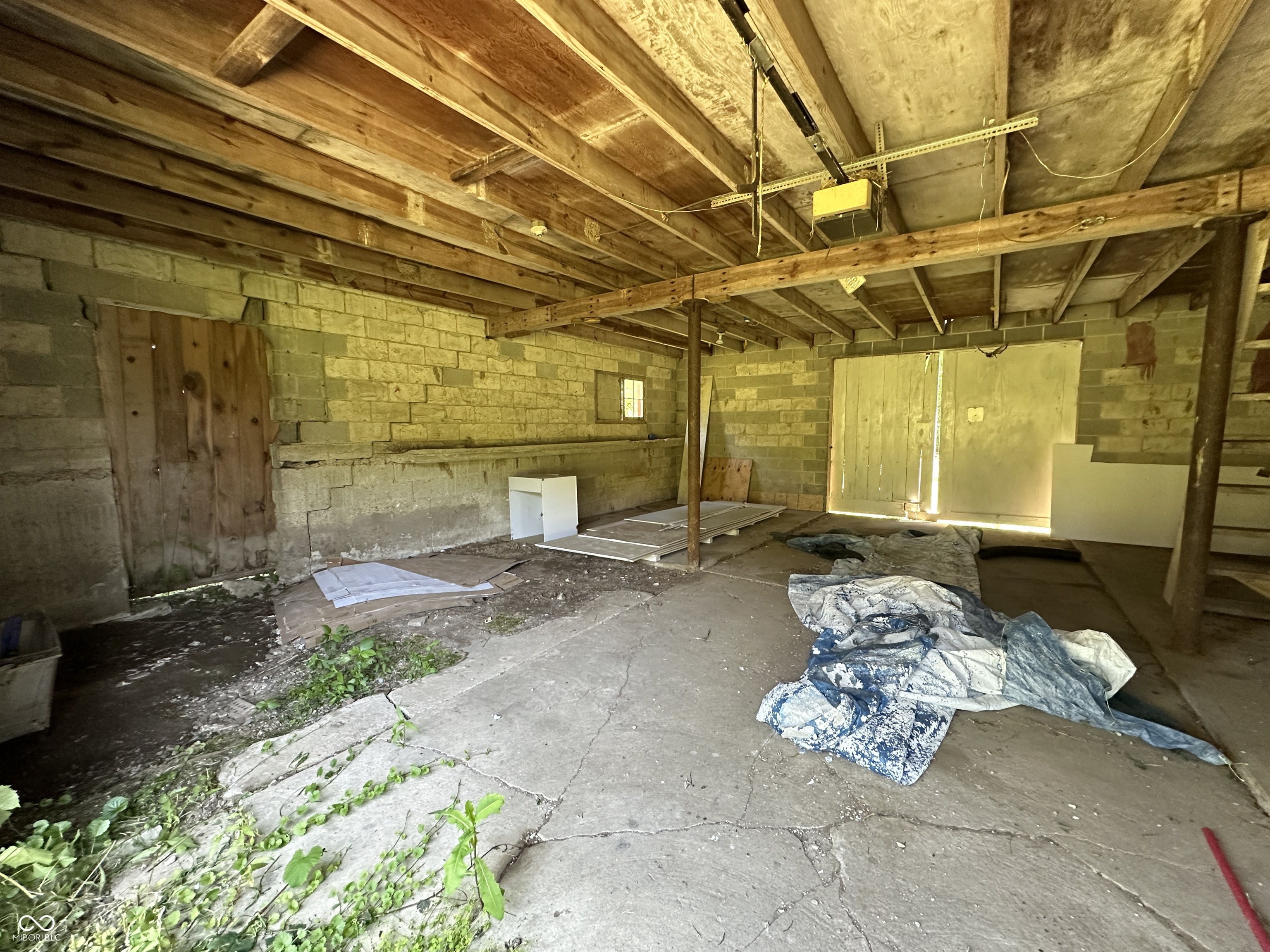 4083 S County Road 300 W