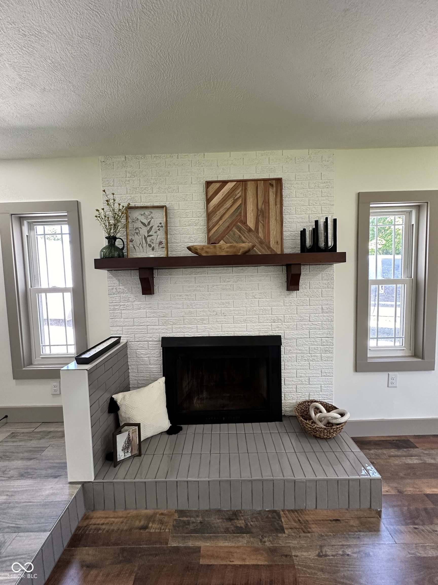 4083 S County Road 300 W