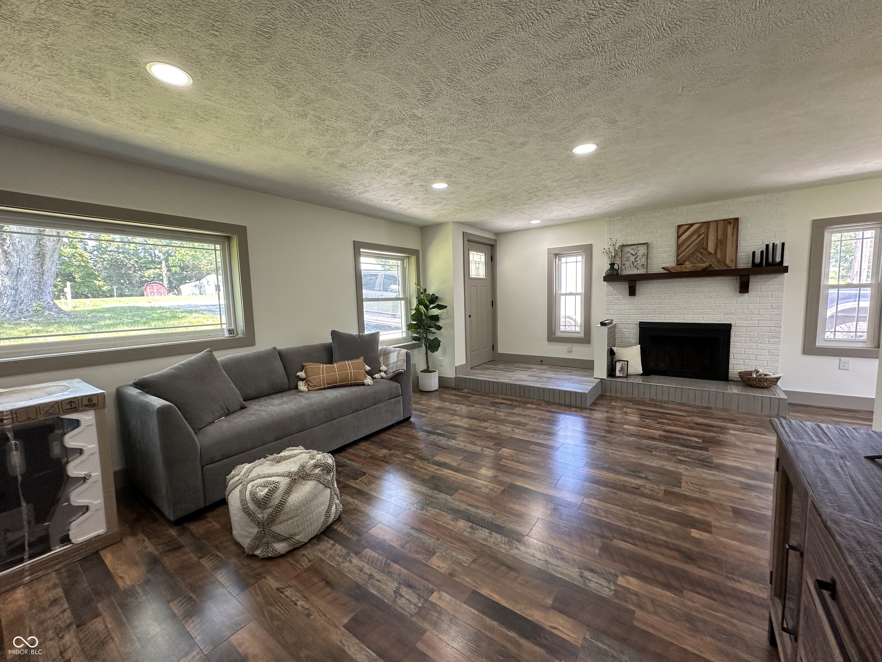 4083 S County Road 300 W