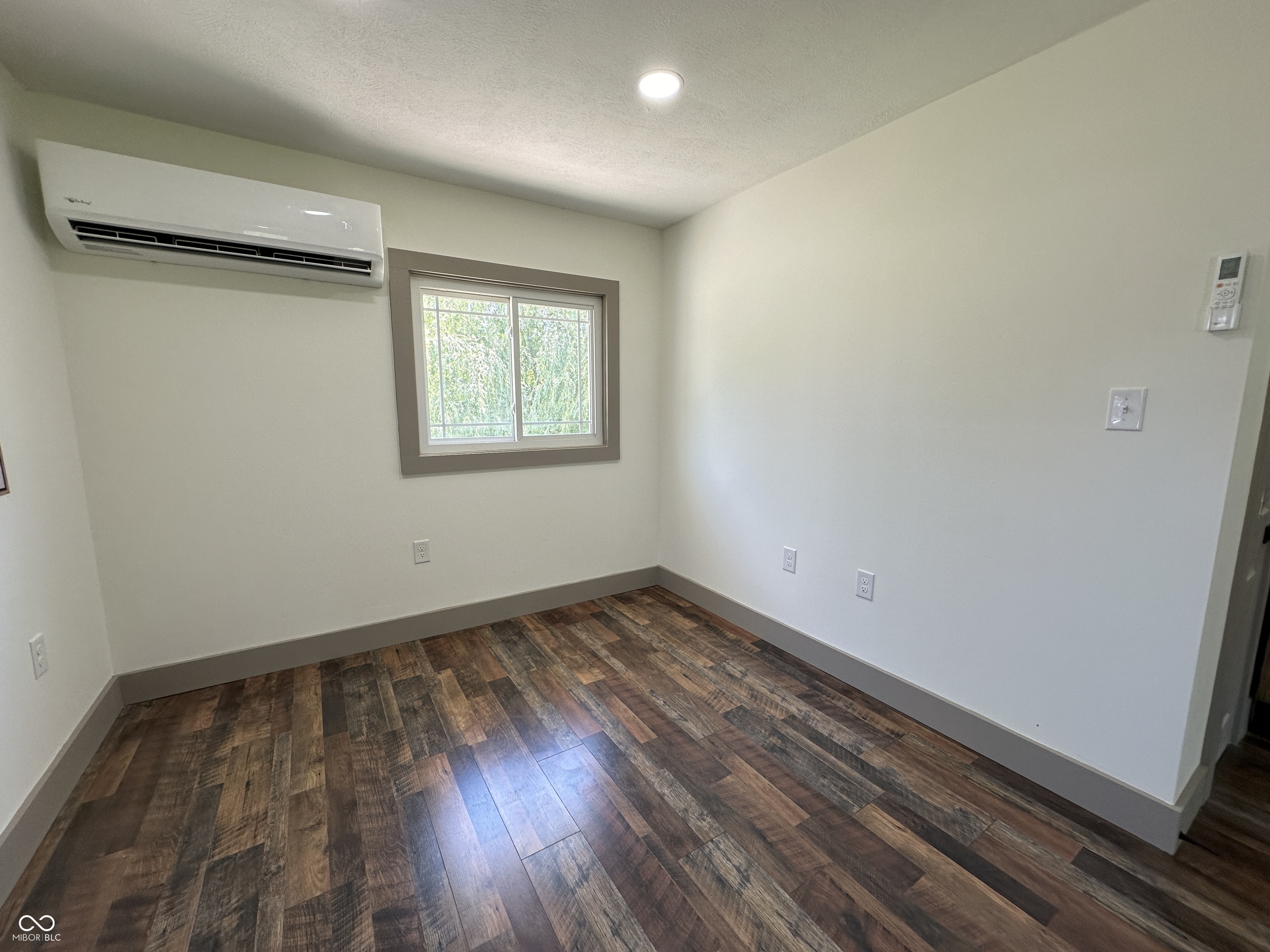 4083 S County Road 300 W
