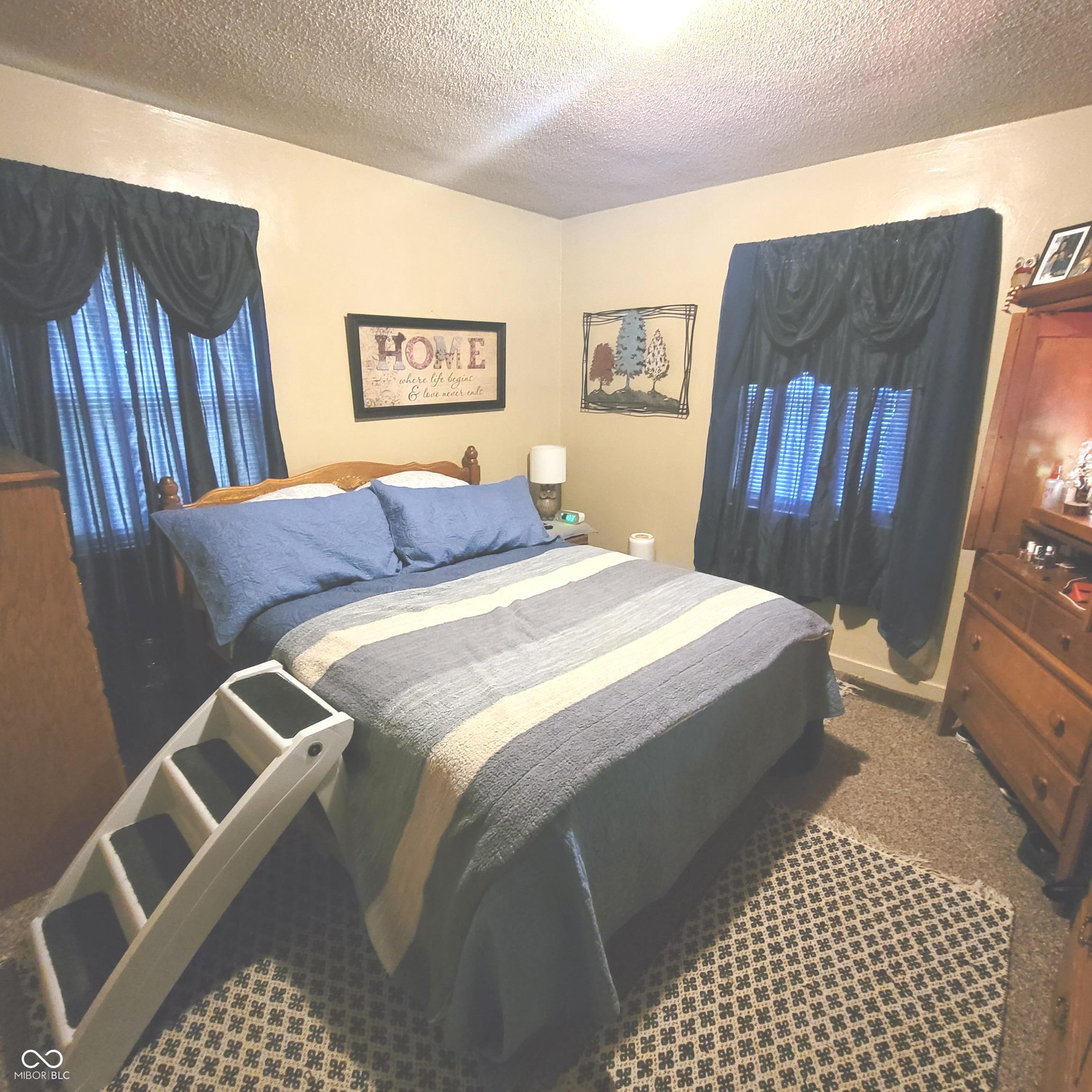 33 Sunset Drive