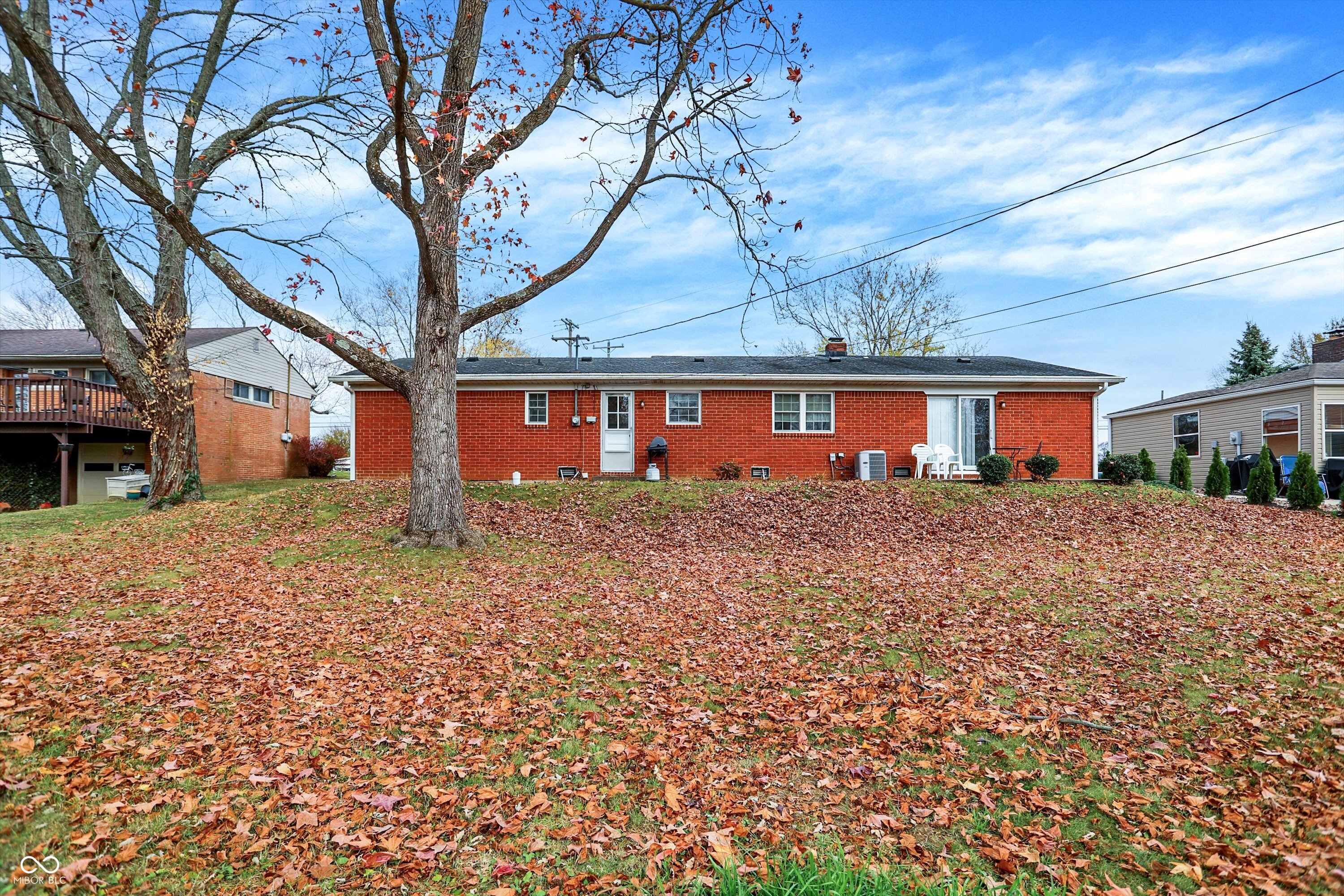 809 W Mill Street