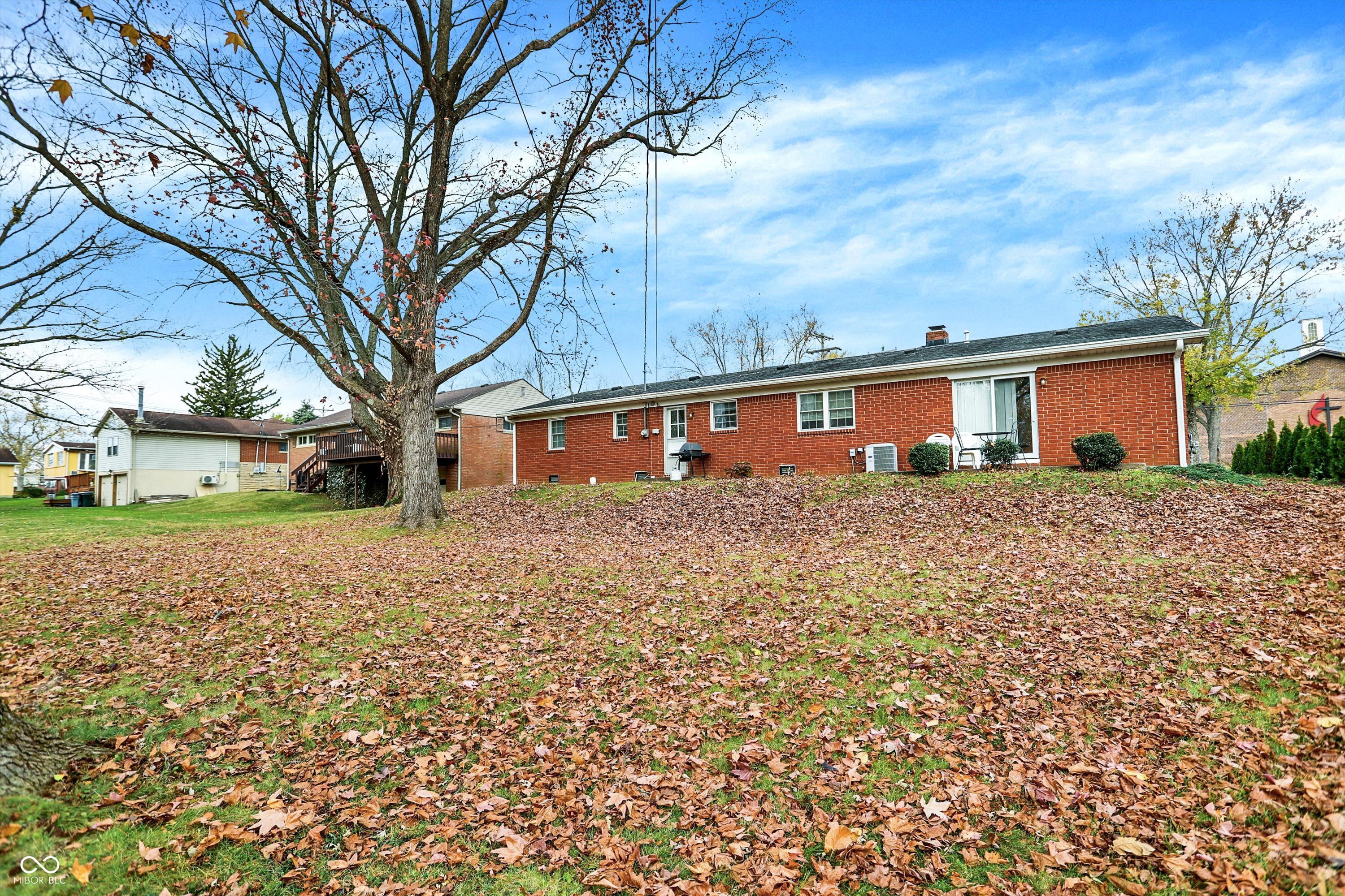 809 W Mill Street