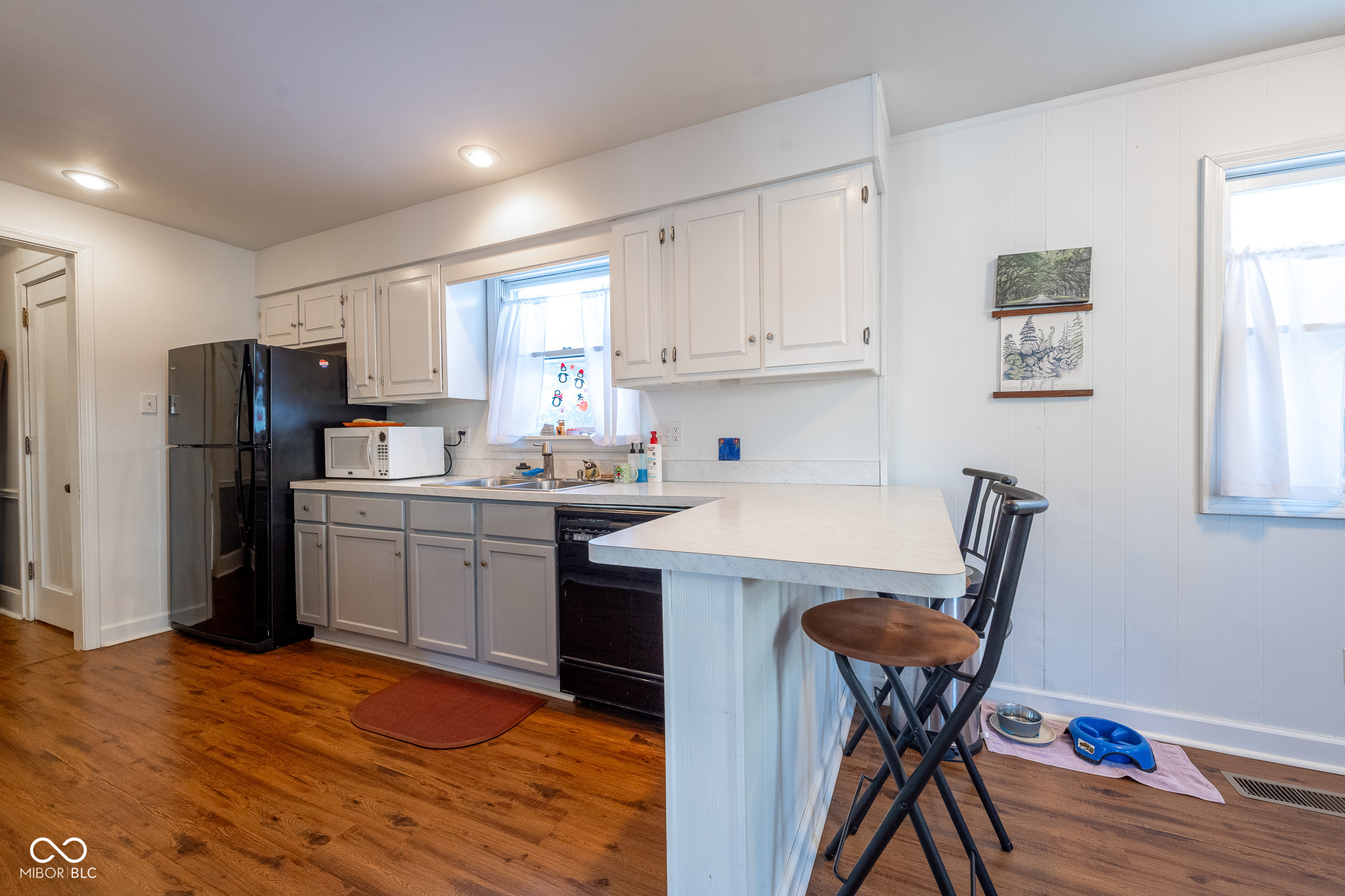 412 E Walnut Street