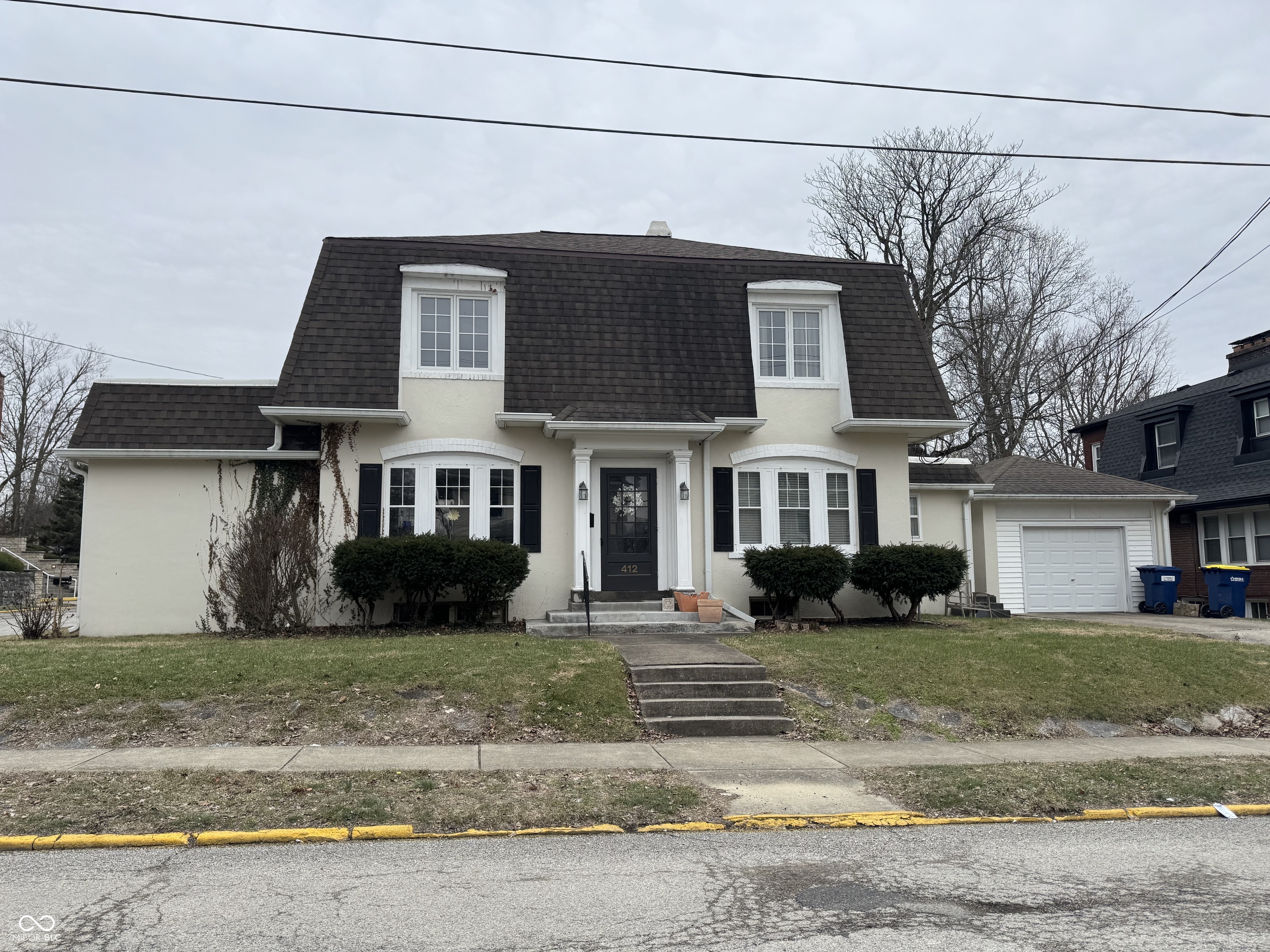 412 E Walnut Street