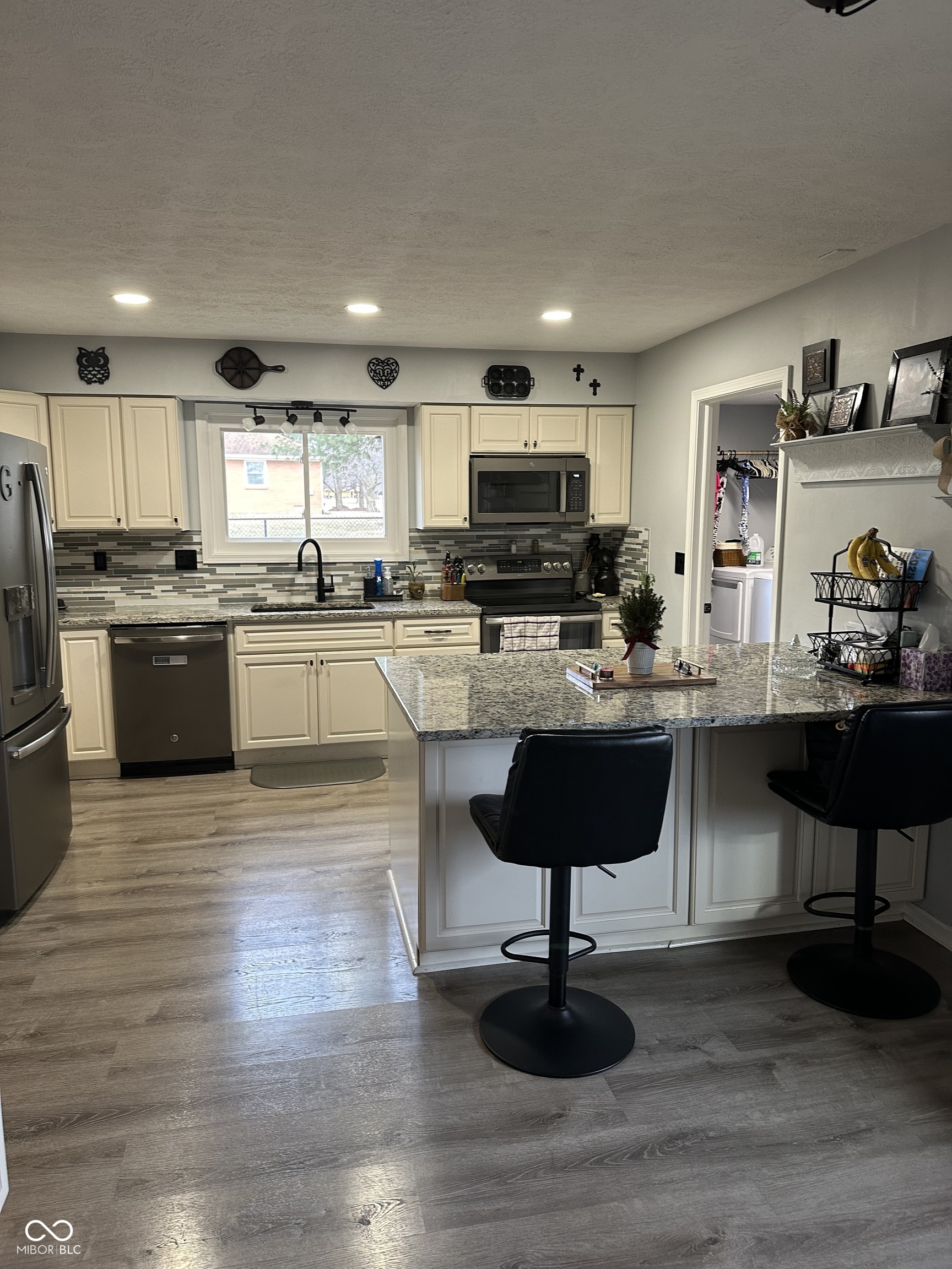1130 W State Road 42