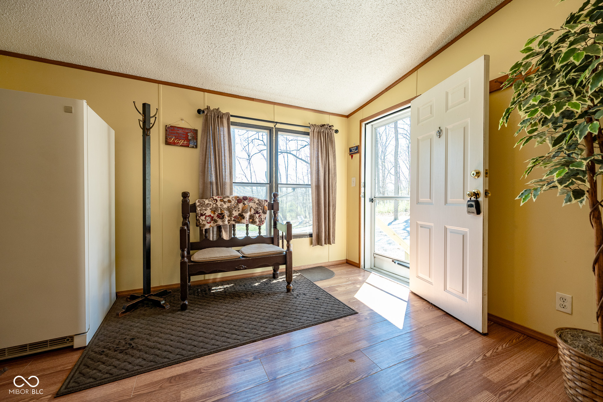 2860 N County Road 400 W