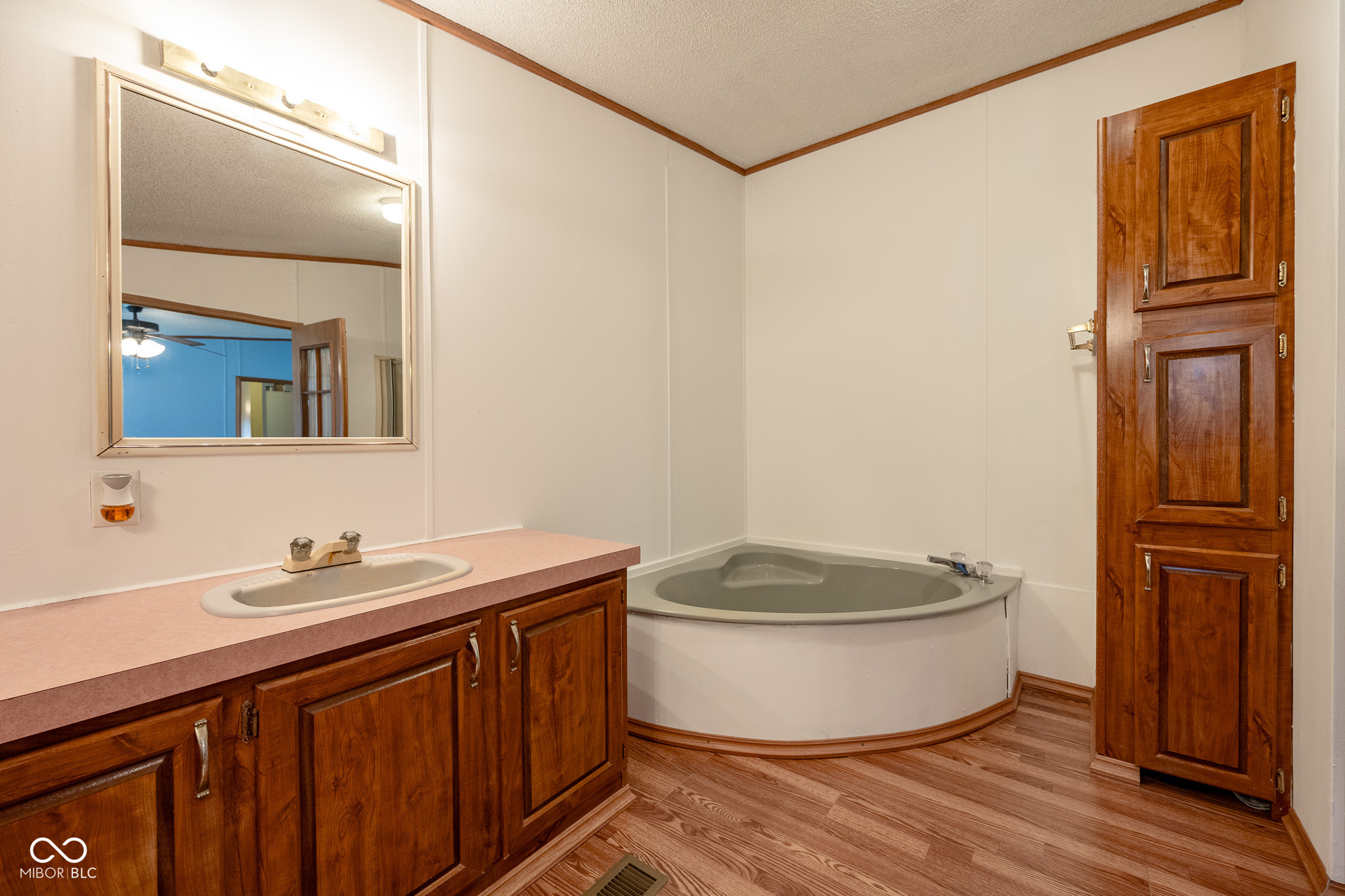 2860 N County Road 400 W