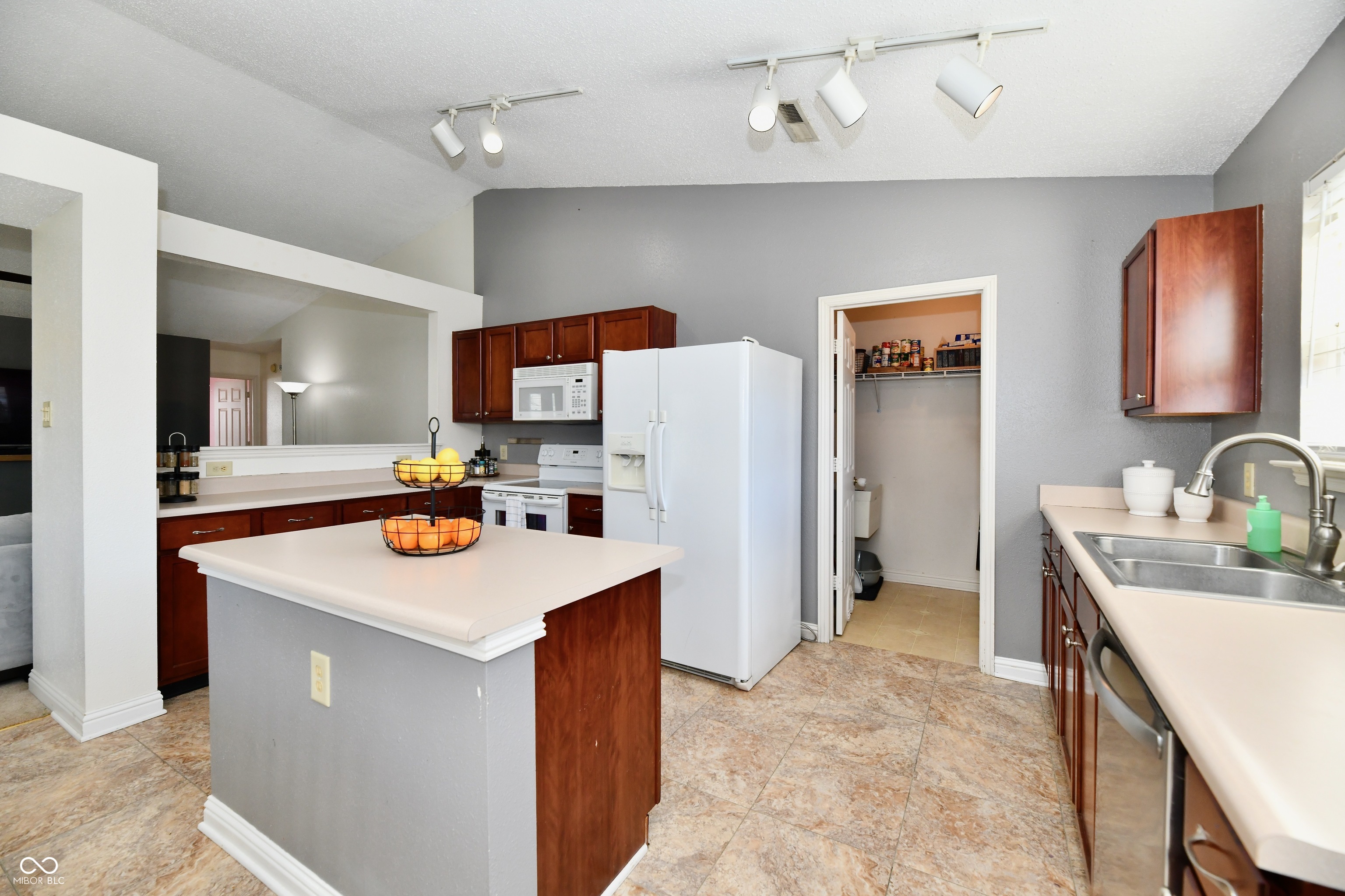 8857 Limberlost Court