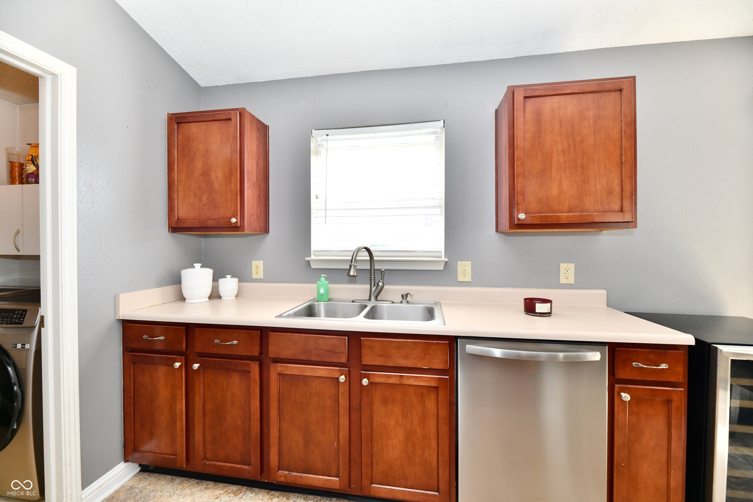 8857 Limberlost Court
