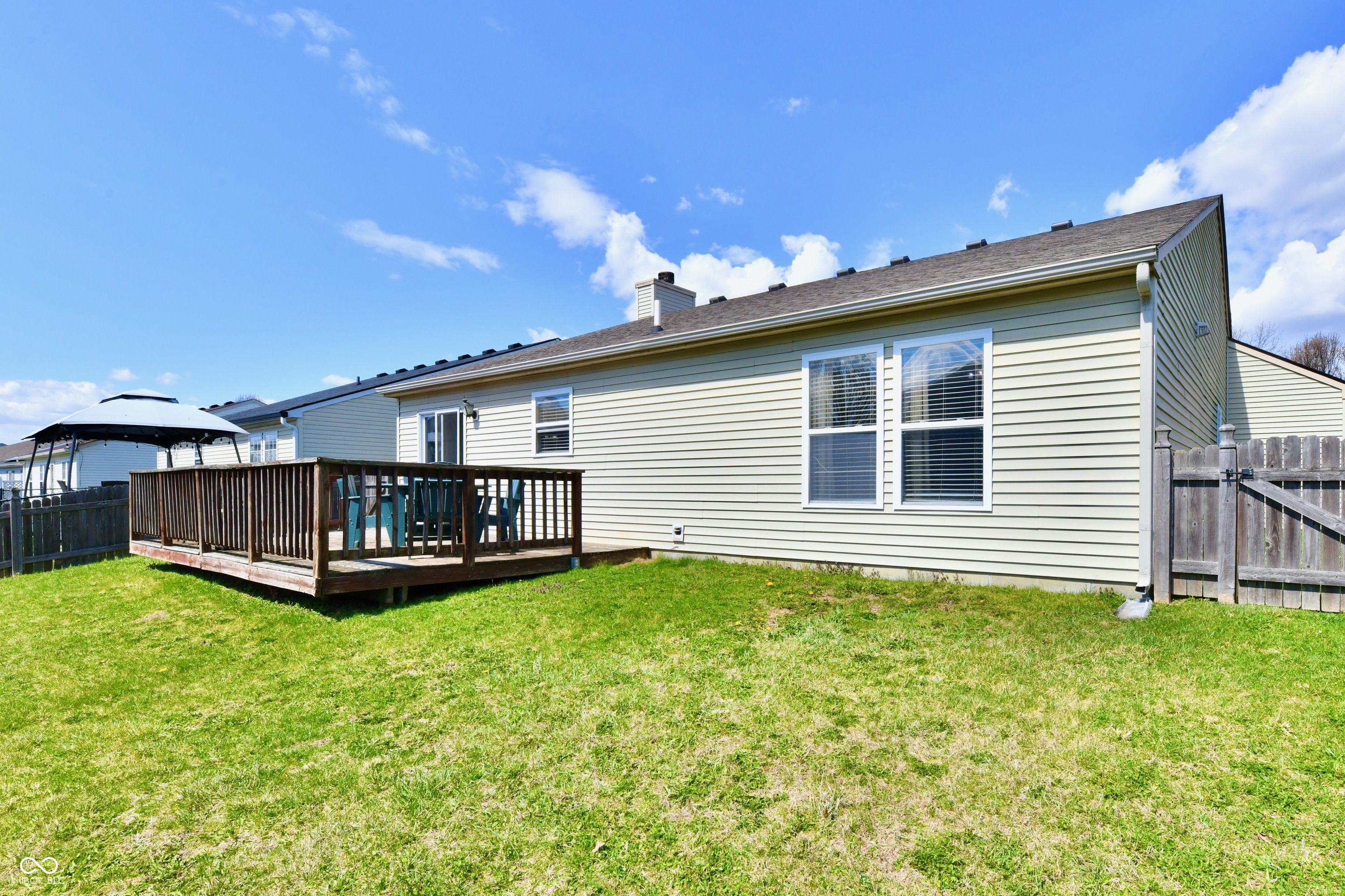 8857 Limberlost Court