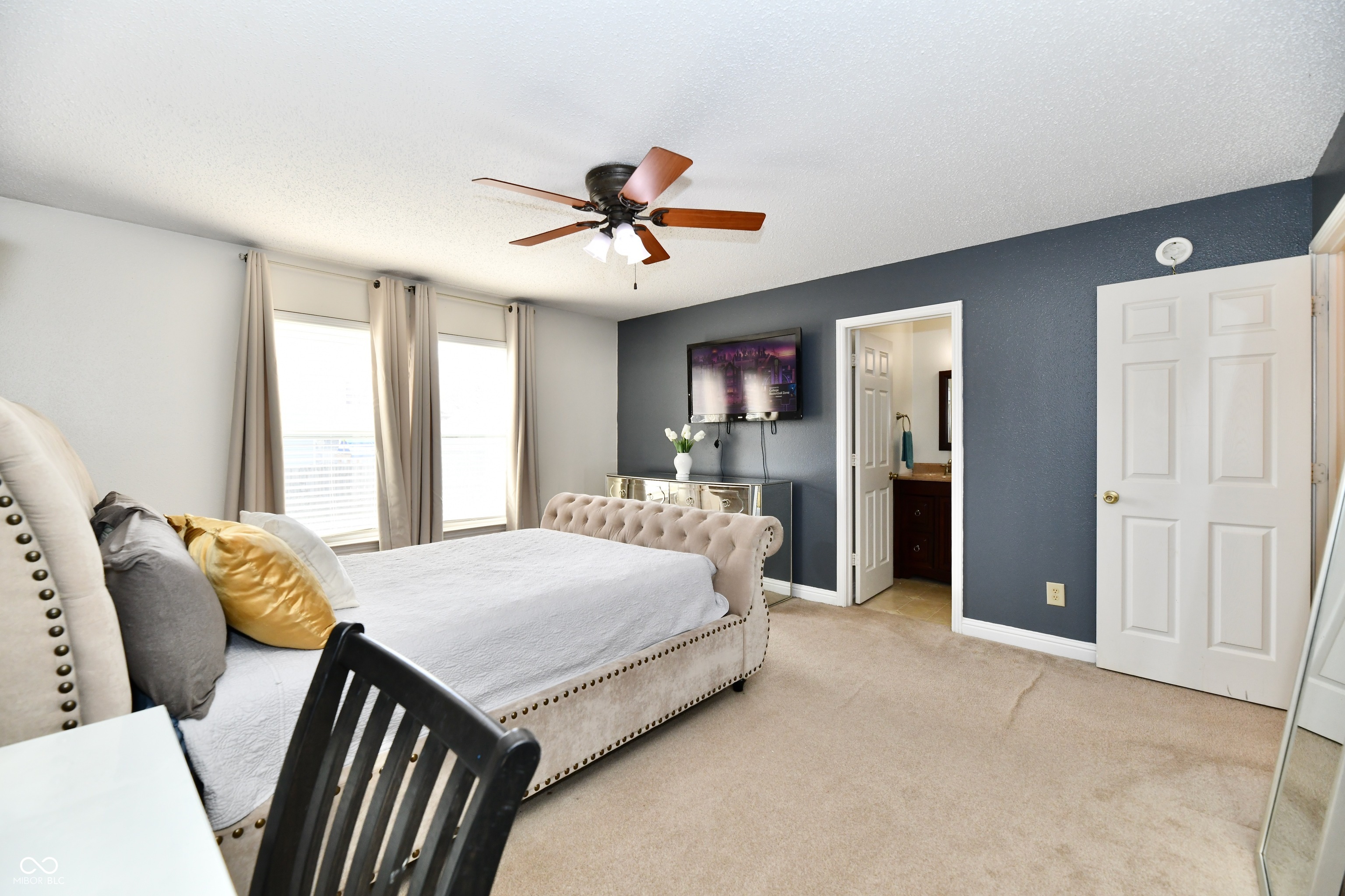 8857 Limberlost Court