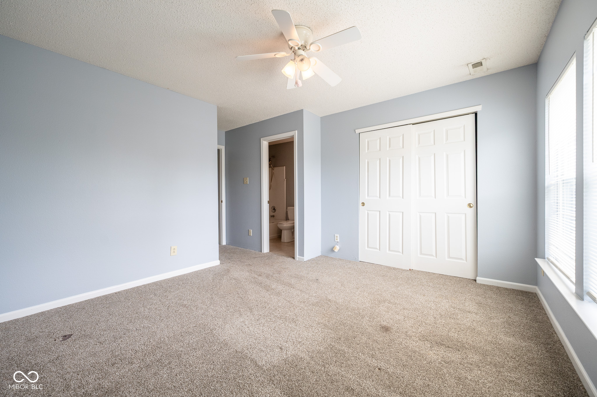 5422 Portman Drive