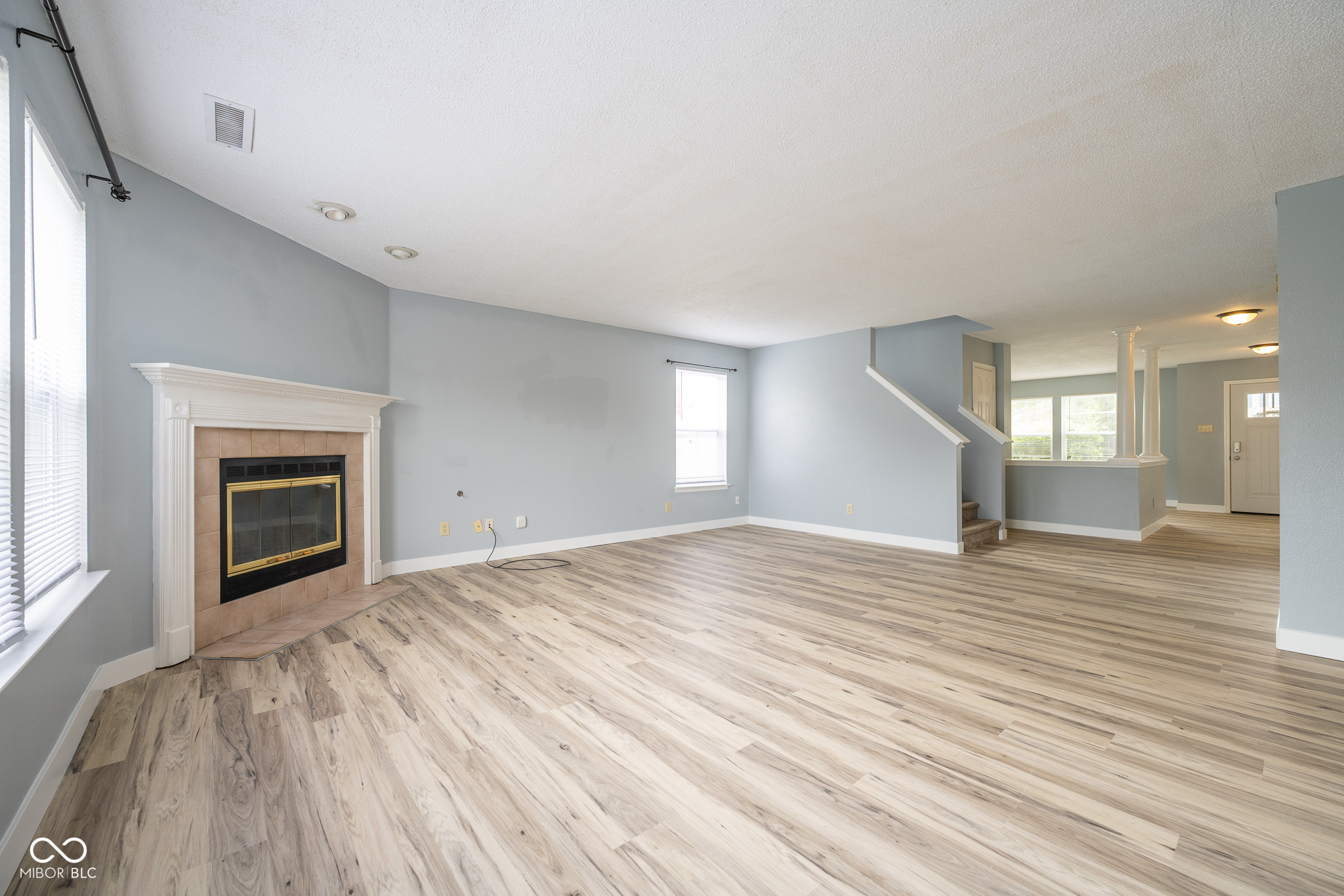 5422 Portman Drive