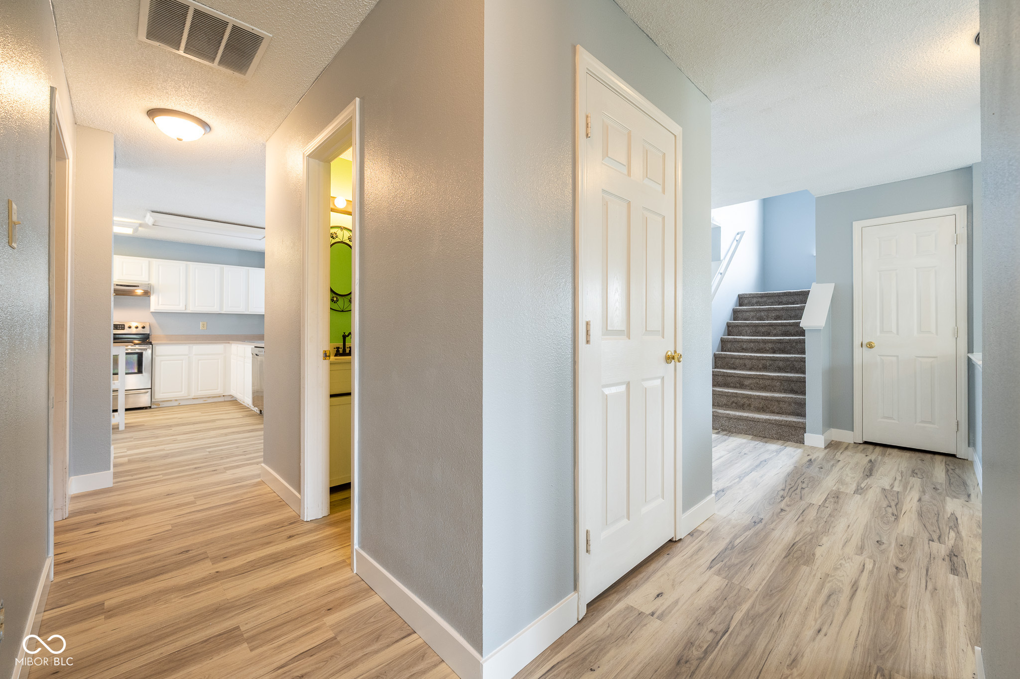 5422 Portman Drive