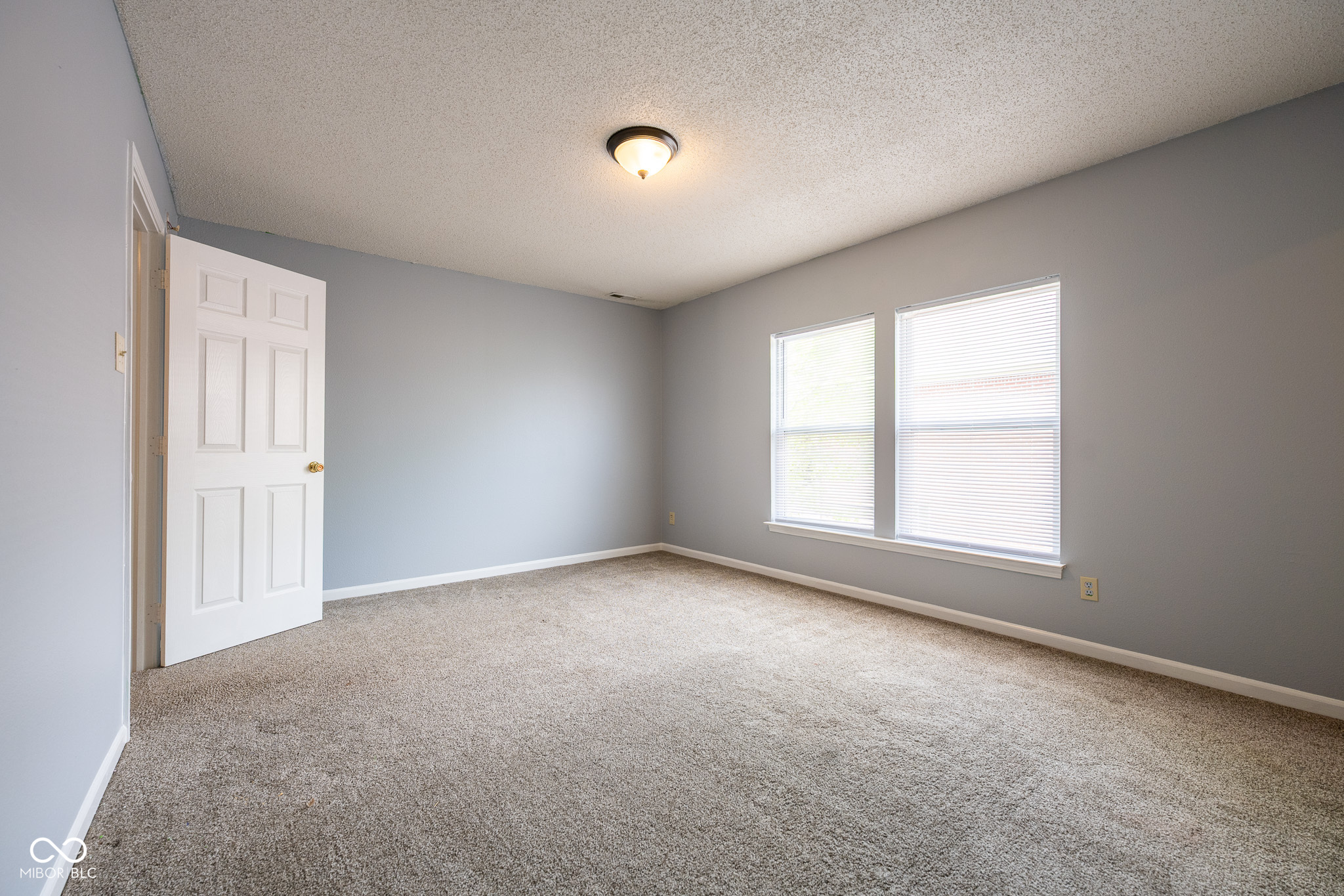 5422 Portman Drive