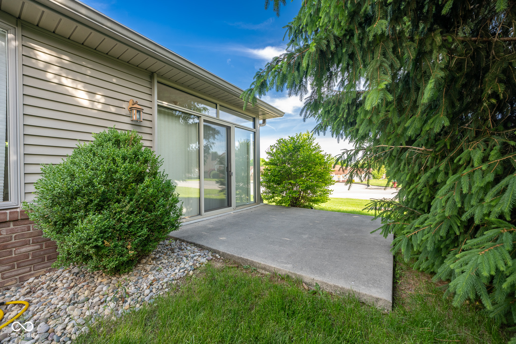 476 Glenview Drive