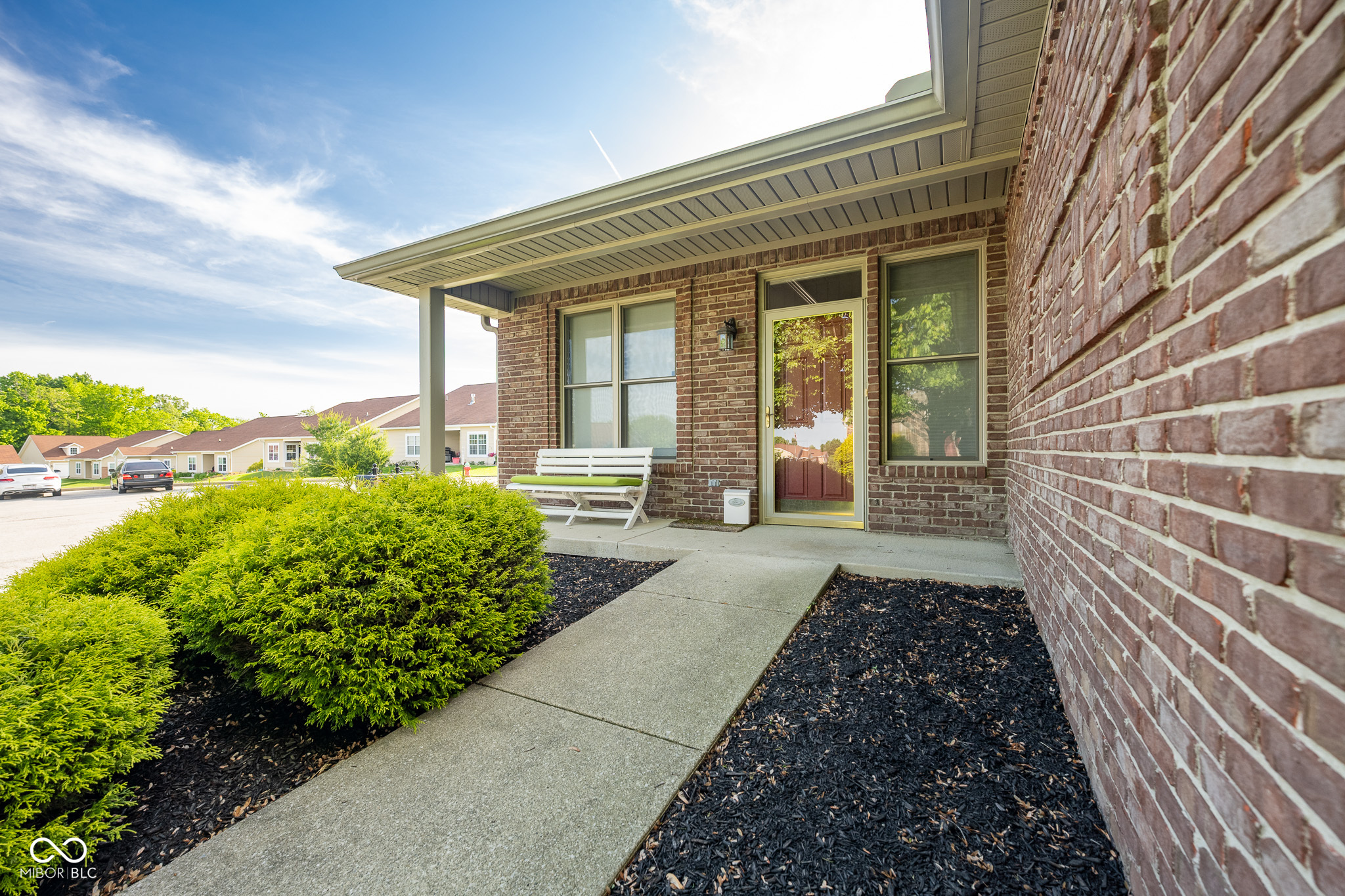 476 Glenview Drive