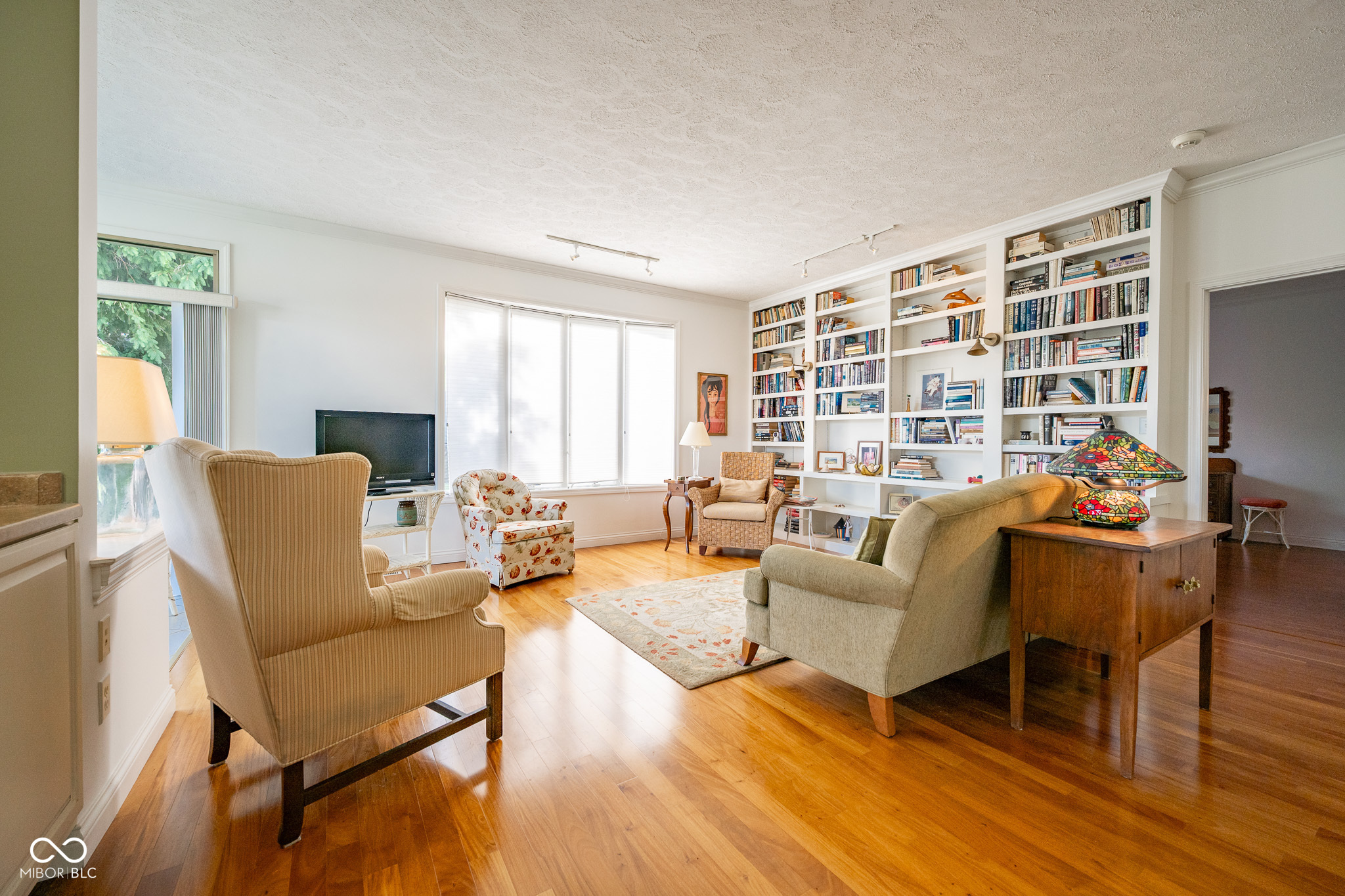 476 Glenview Drive