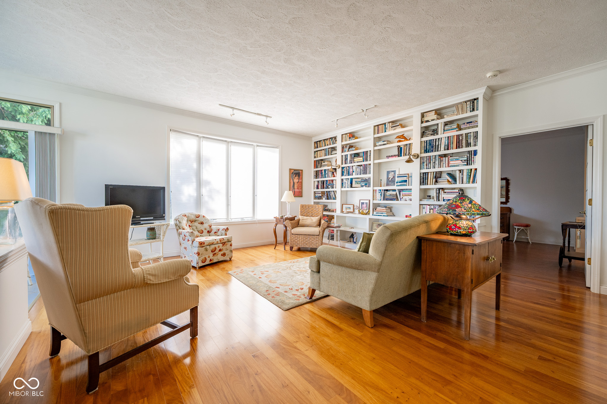 476 Glenview Drive