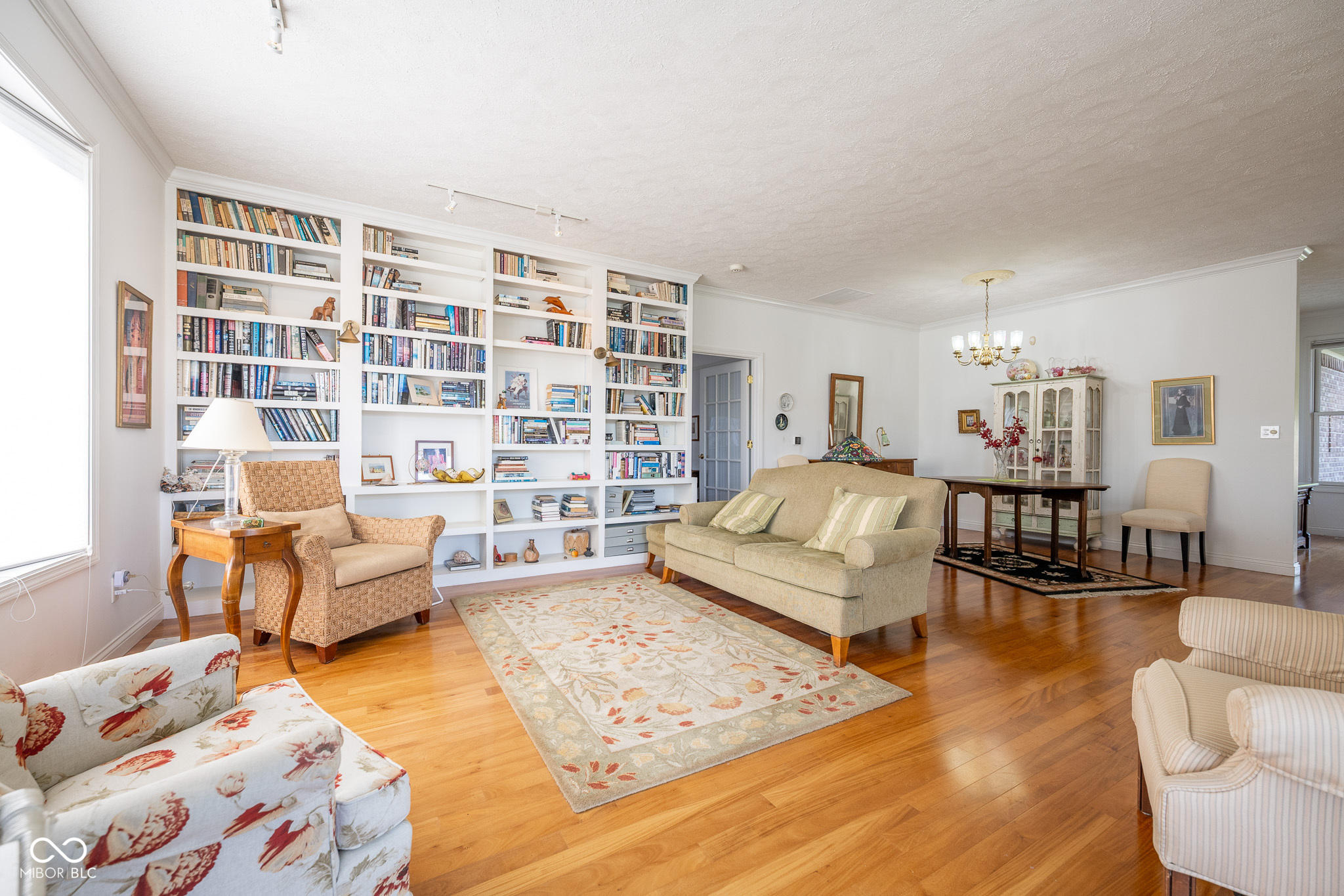 476 Glenview Drive