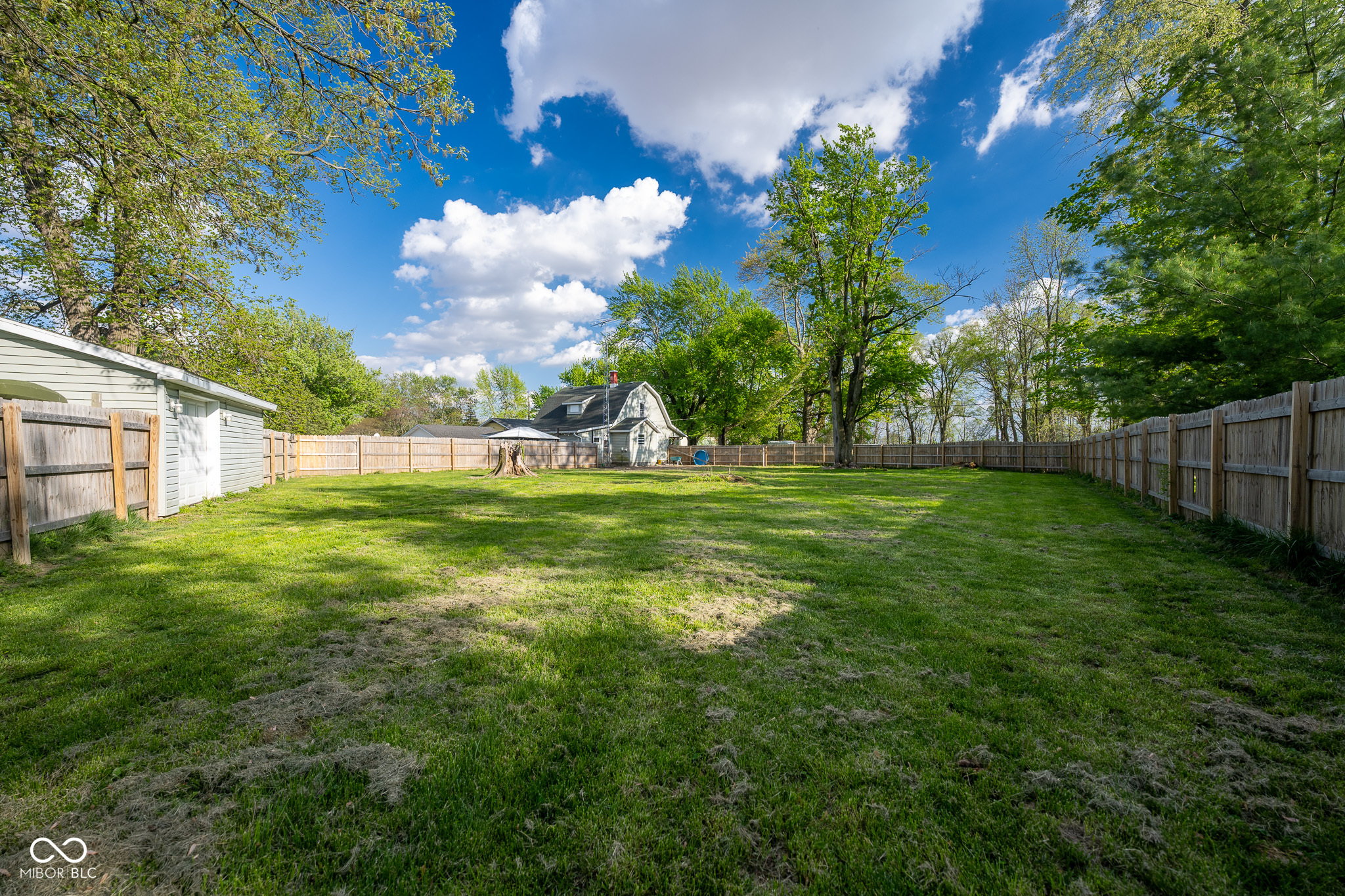 5642 Railroad Avenue