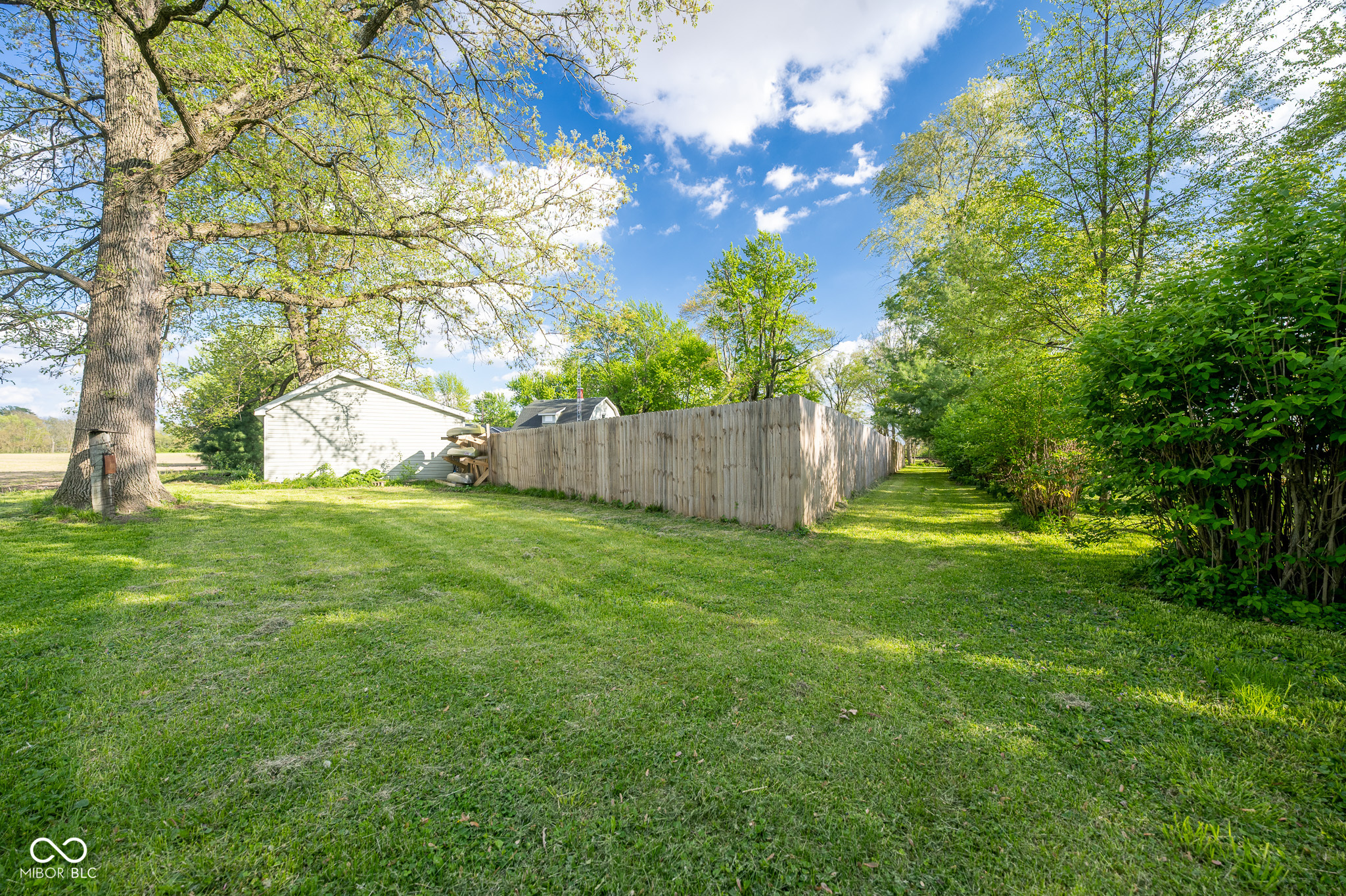 5642 Railroad Avenue