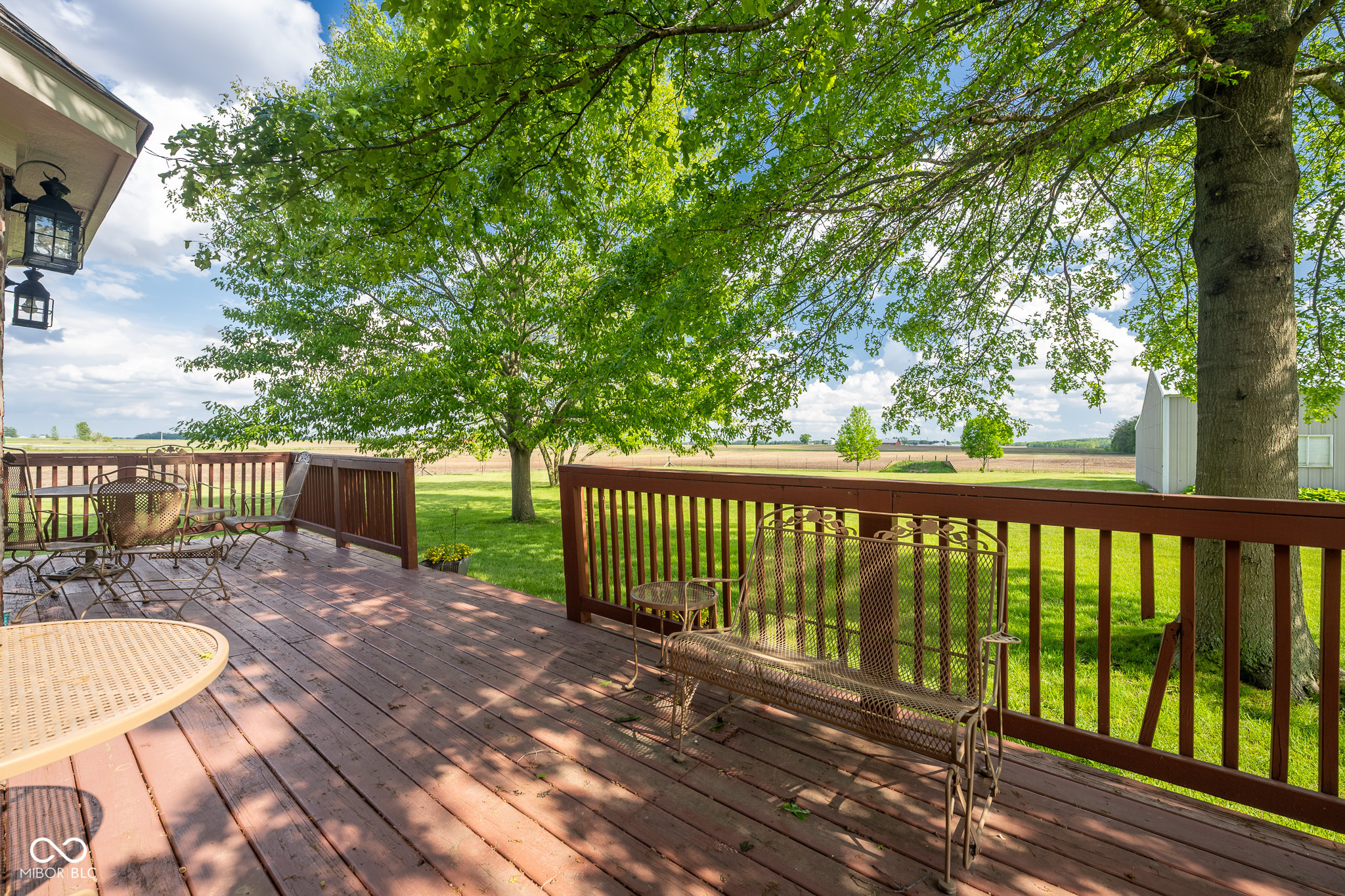 2221 W County Road 500 N