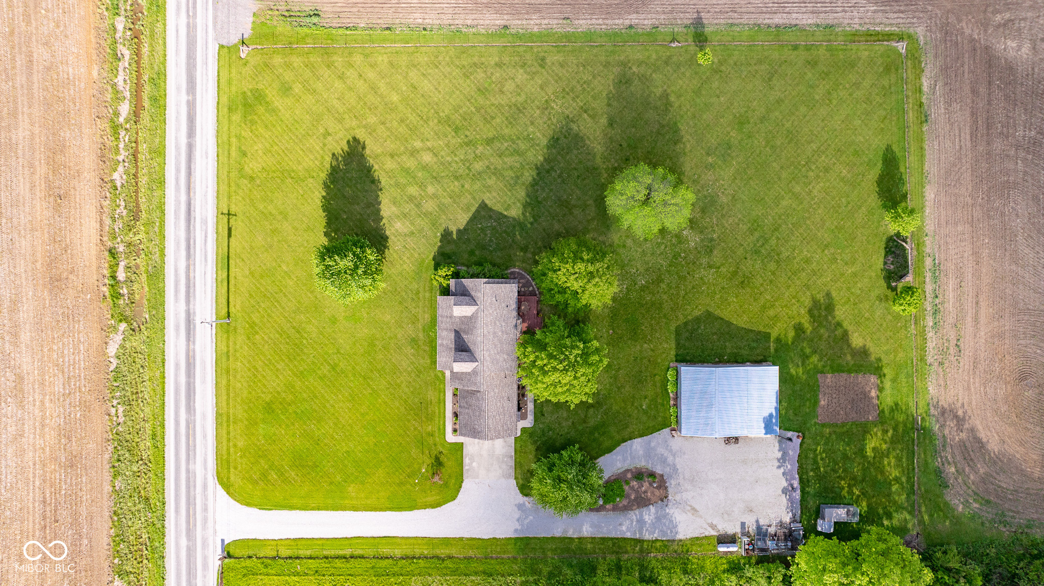 2221 W County Road 500 N
