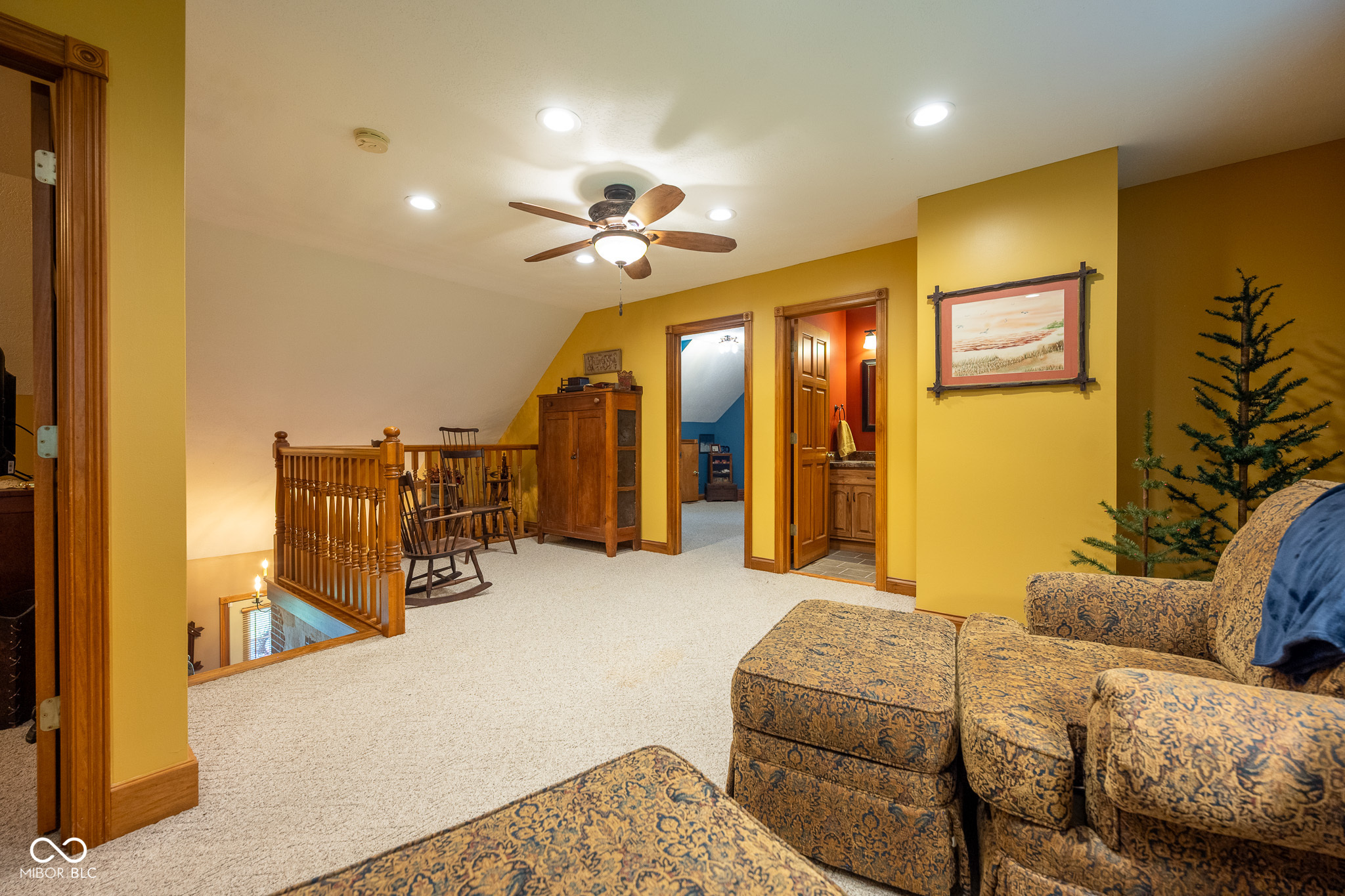 2221 W County Road 500 N