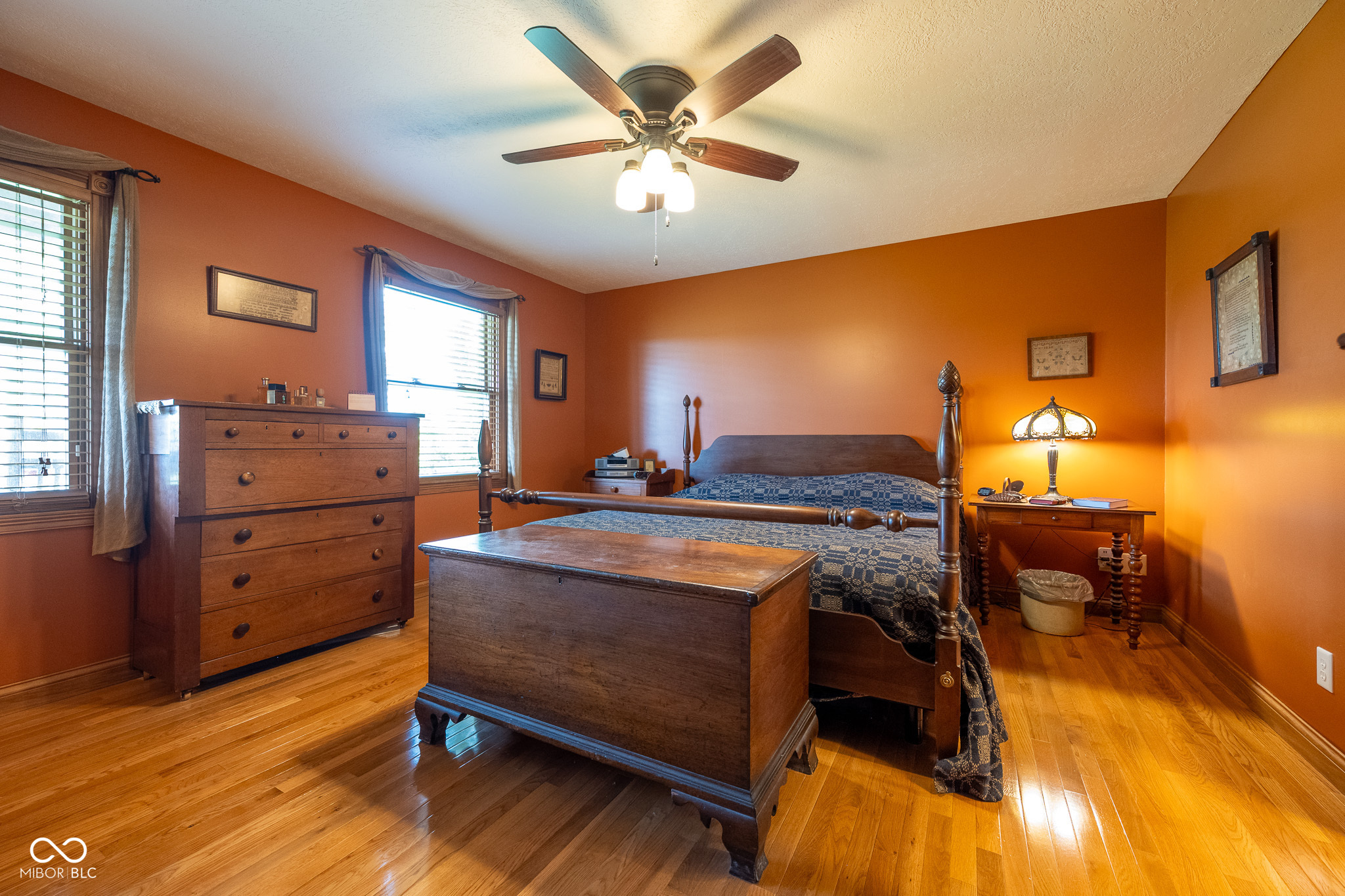 2221 W County Road 500 N