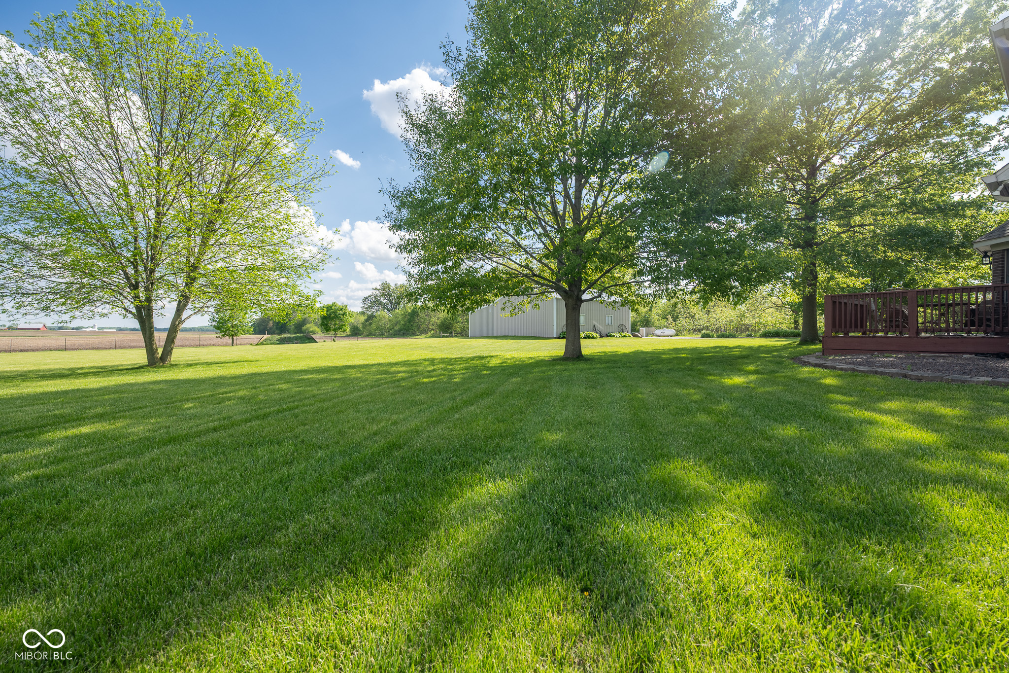2221 W County Road 500 N