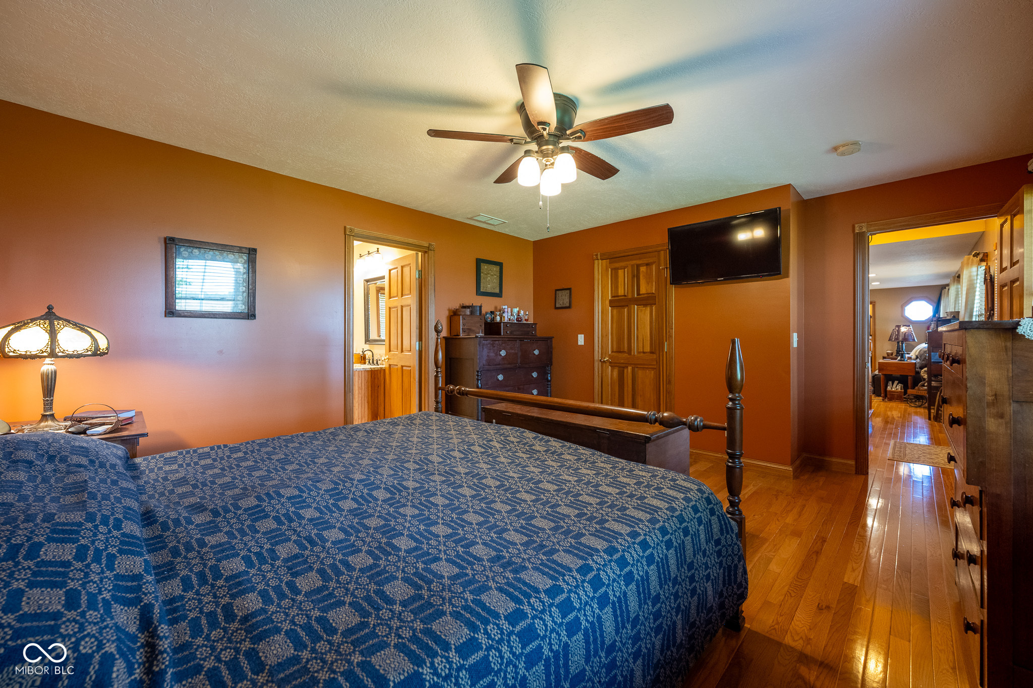 2221 W County Road 500 N