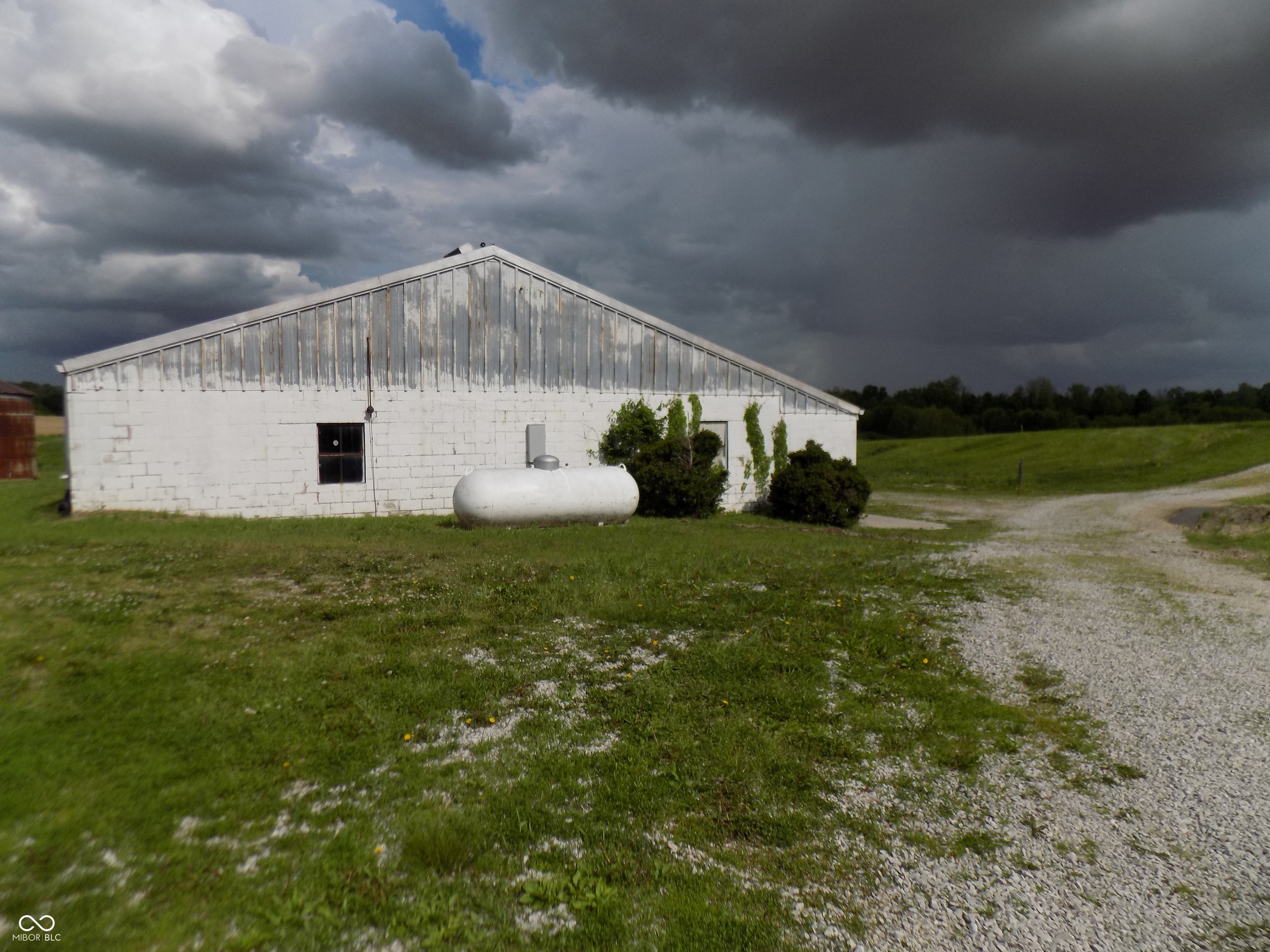 9739 S County Road 825 E