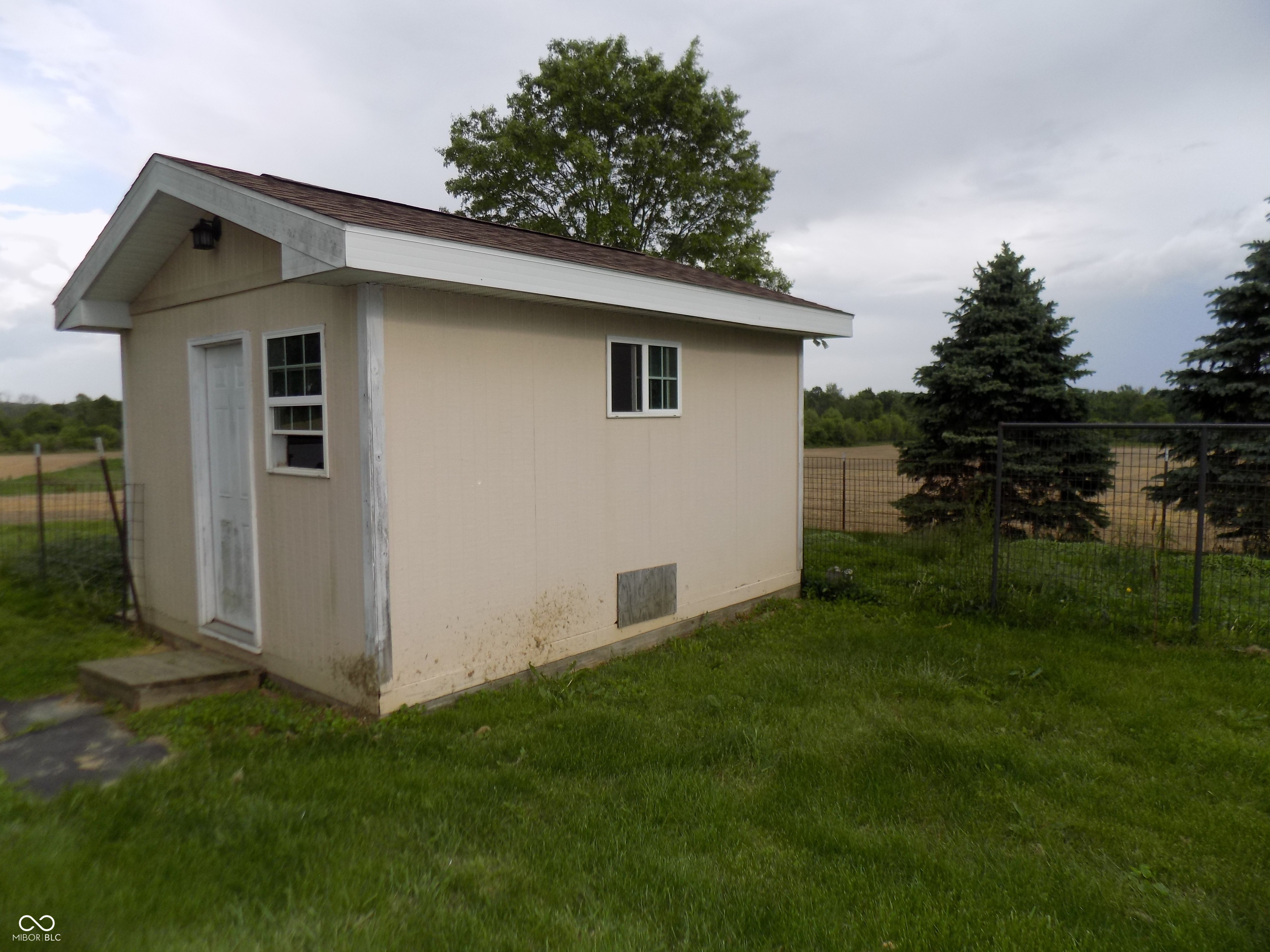 9739 S County Road 825 E
